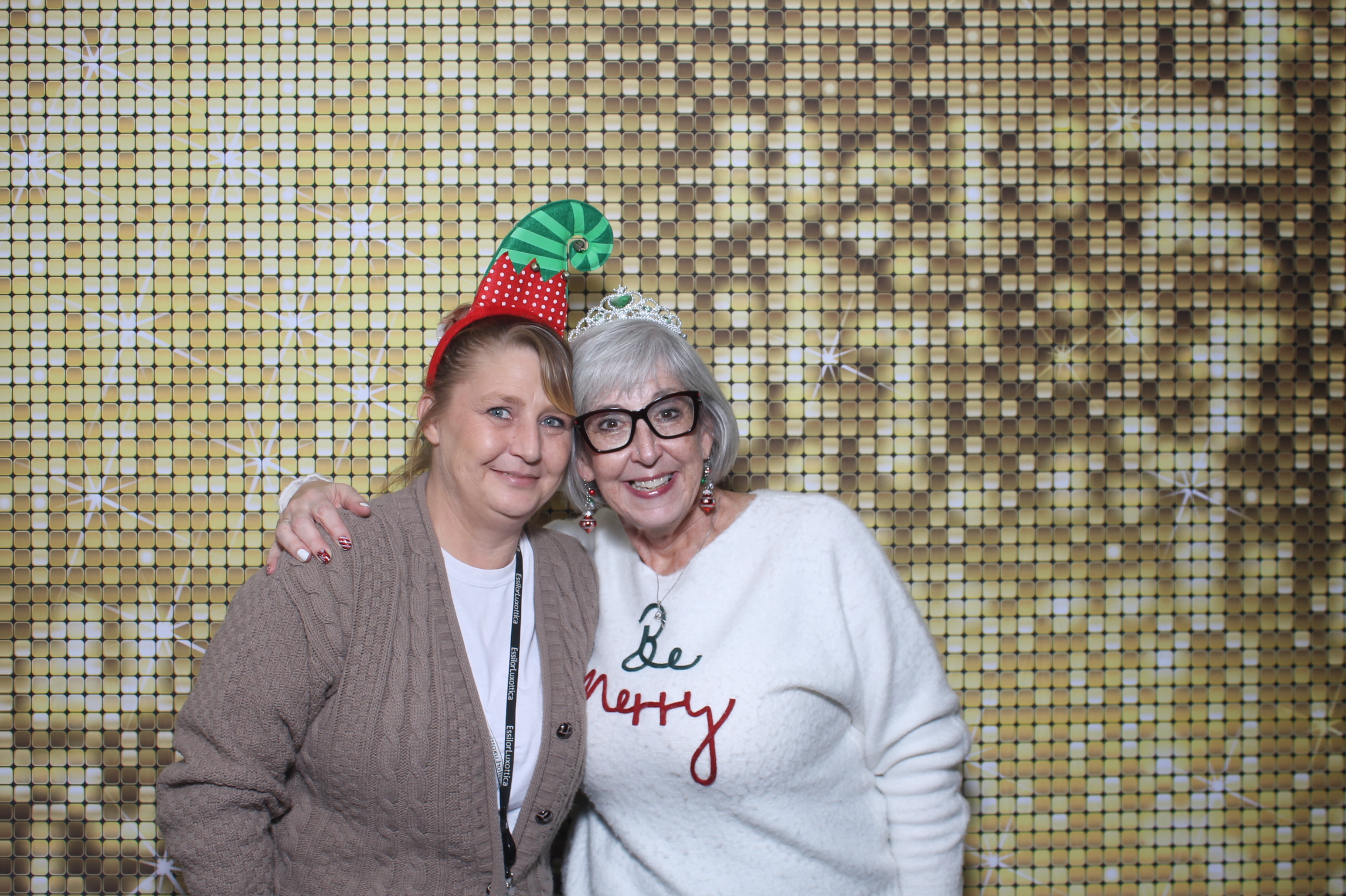 Essilorluxottica Party | View more photos from the event at gallery.photoboothcincy.com/u/PhotoBoothCincy/Essilorluxottica-Party