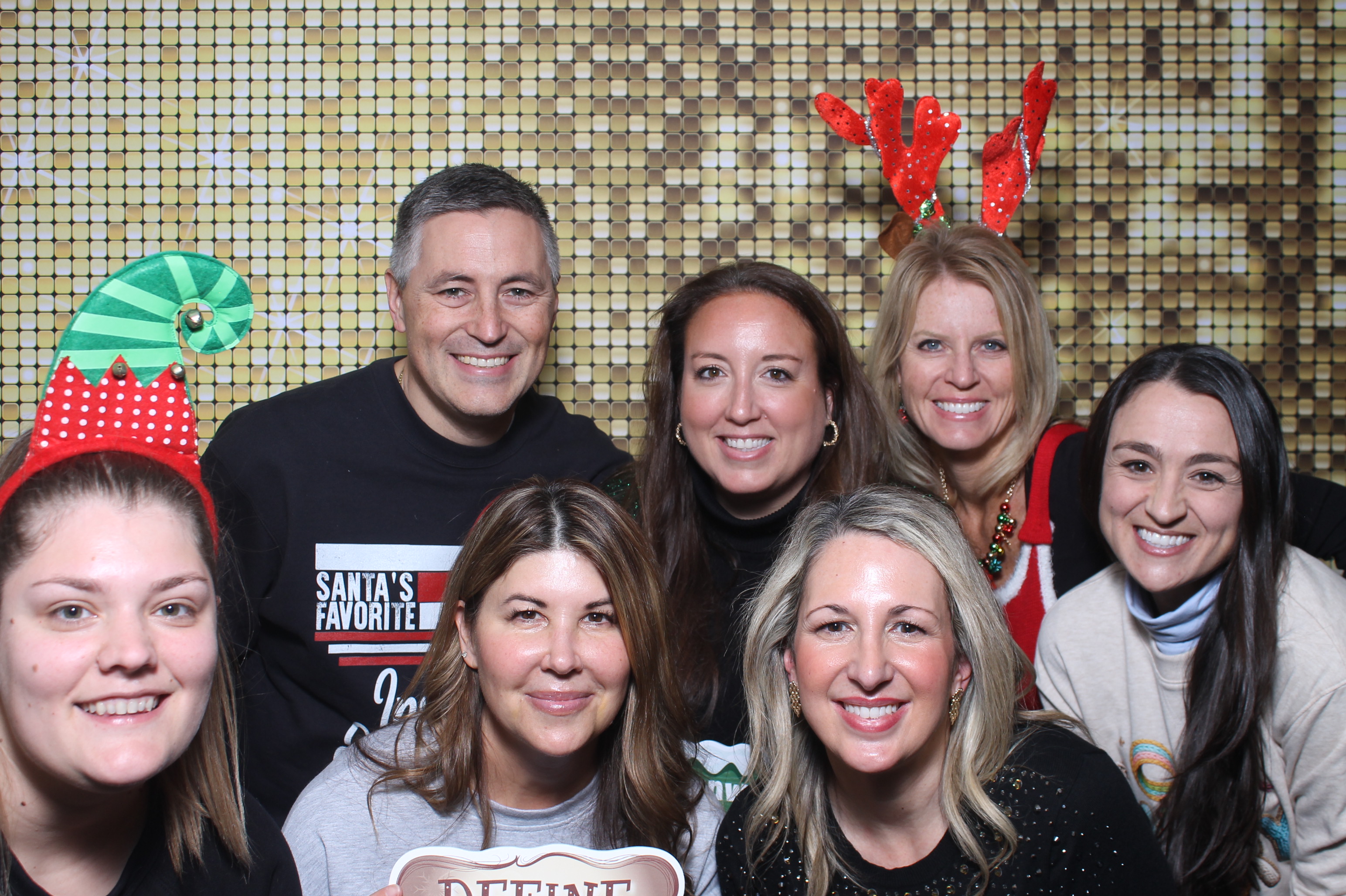 Essilorluxottica Party | View more photos from the event at gallery.photoboothcincy.com/u/PhotoBoothCincy/Essilorluxottica-Party