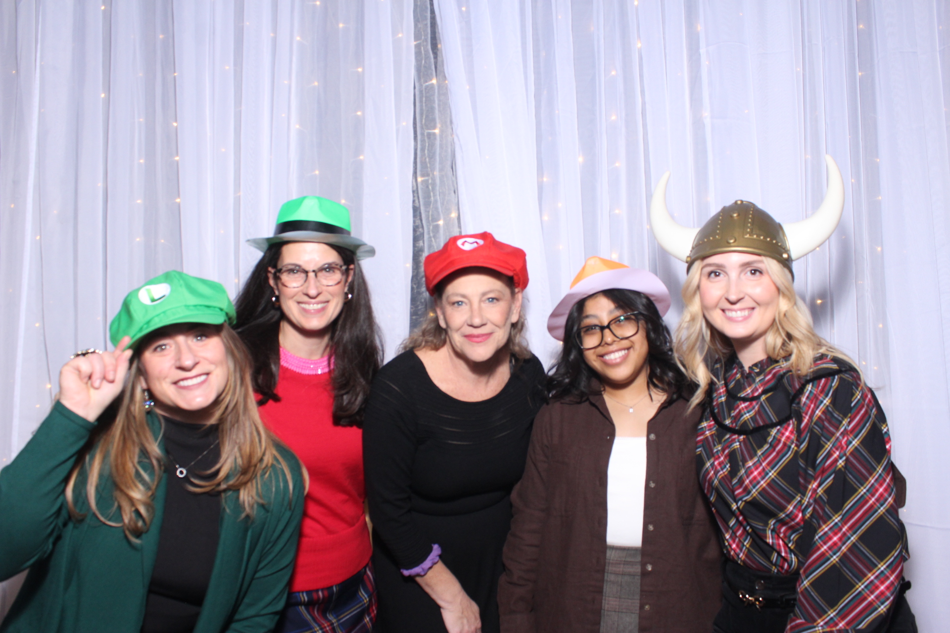 FEG Holiday Party | View more photos from the event at gallery.photoboothcincy.com/u/PhotoBoothCincy/FEG-Holiday-Party