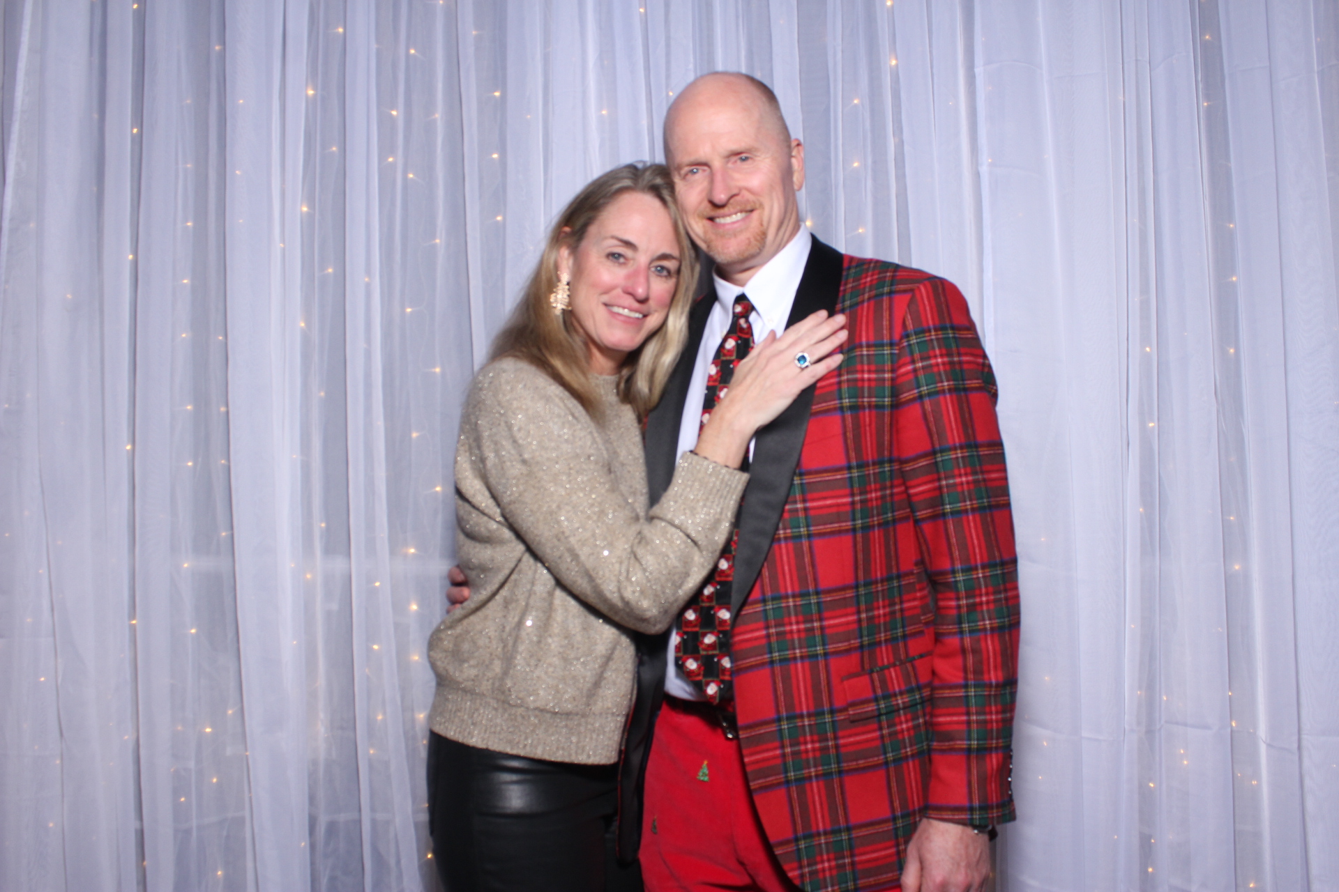 FEG Holiday Party | View more photos from the event at gallery.photoboothcincy.com/u/PhotoBoothCincy/FEG-Holiday-Party