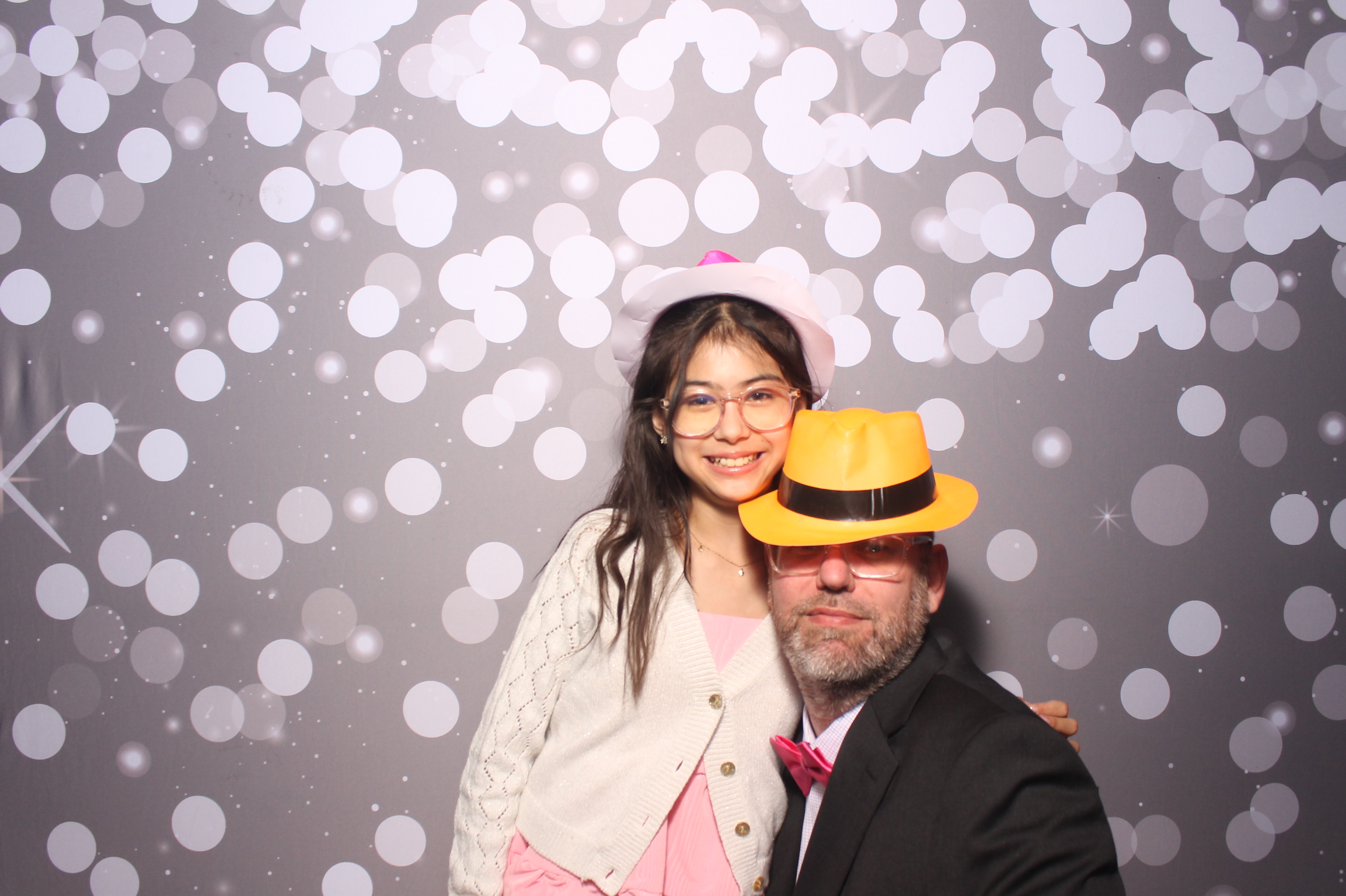 Father Daughter Cupcake Prom | View more photos from the event at gallery.photoboothcincy.com/u/PhotoBoothCincy/Father-Daughter-Cupcake-Prom-1