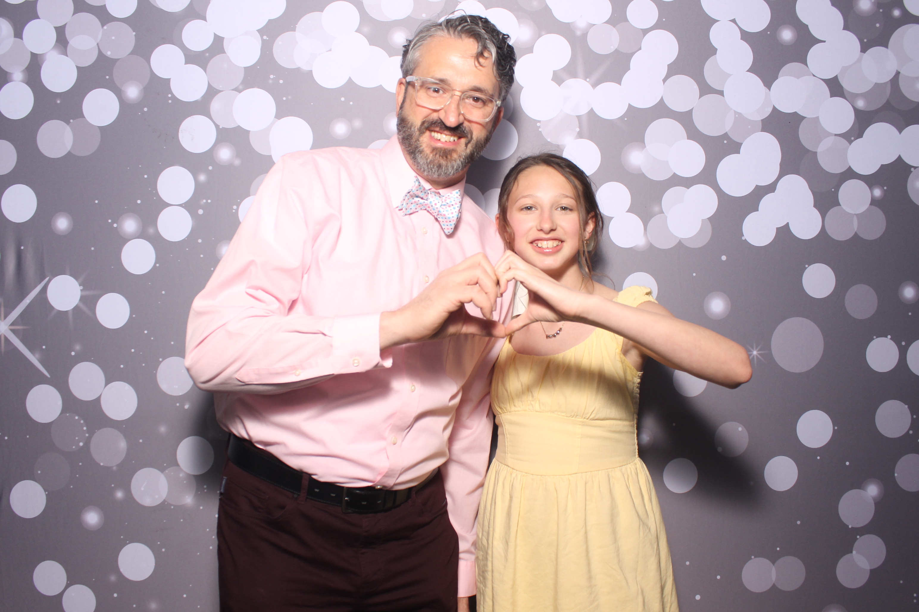 Father Daughter Cupcake Prom | View more photos from the event at gallery.photoboothcincy.com/u/PhotoBoothCincy/Father-Daughter-Cupcake-Prom-1