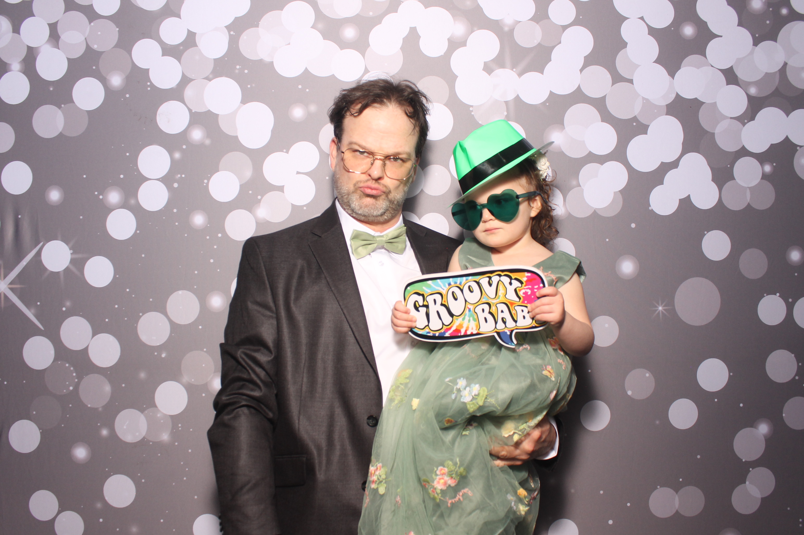 Father Daughter Cupcake Prom | View more photos from the event at gallery.photoboothcincy.com/u/PhotoBoothCincy/Father-Daughter-Cupcake-Prom-1