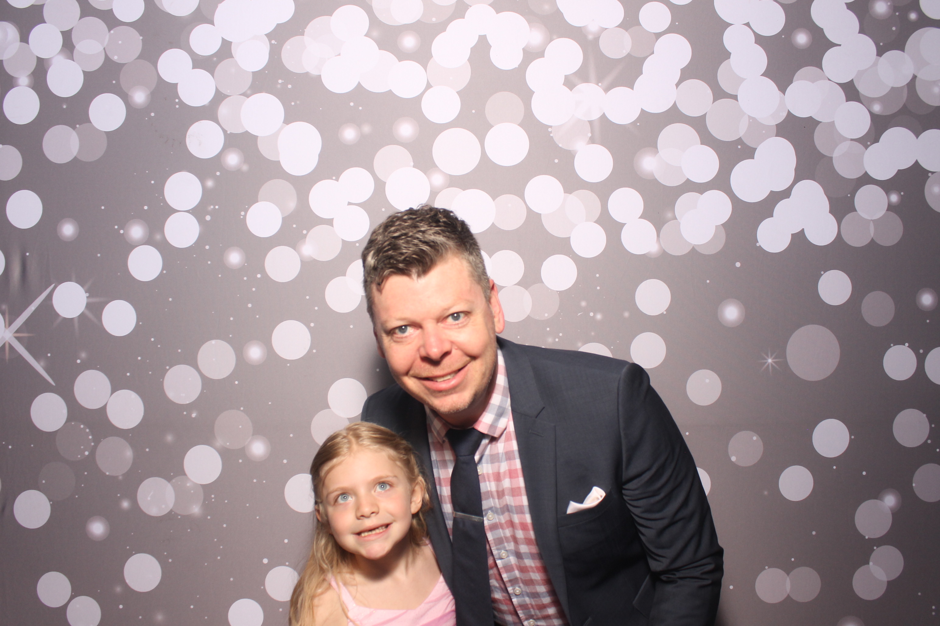 Father Daughter Cupcake Prom | View more photos from the event at gallery.photoboothcincy.com/u/PhotoBoothCincy/Father-Daughter-Cupcake-Prom-1