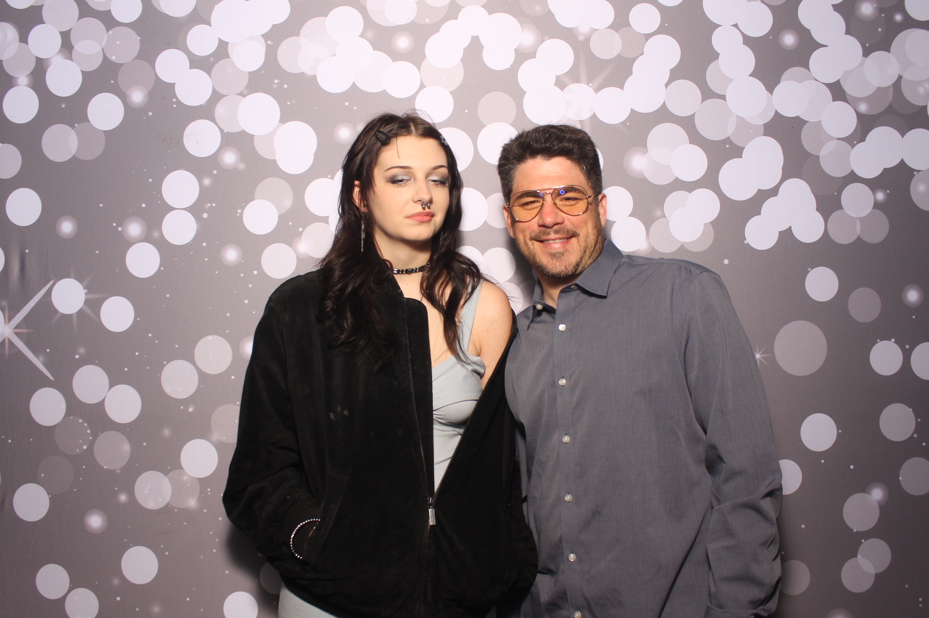 Father Daughter Cupcake Prom | View more photos from the event at gallery.photoboothcincy.com/u/PhotoBoothCincy/Father-Daughter-Cupcake-Prom-1
