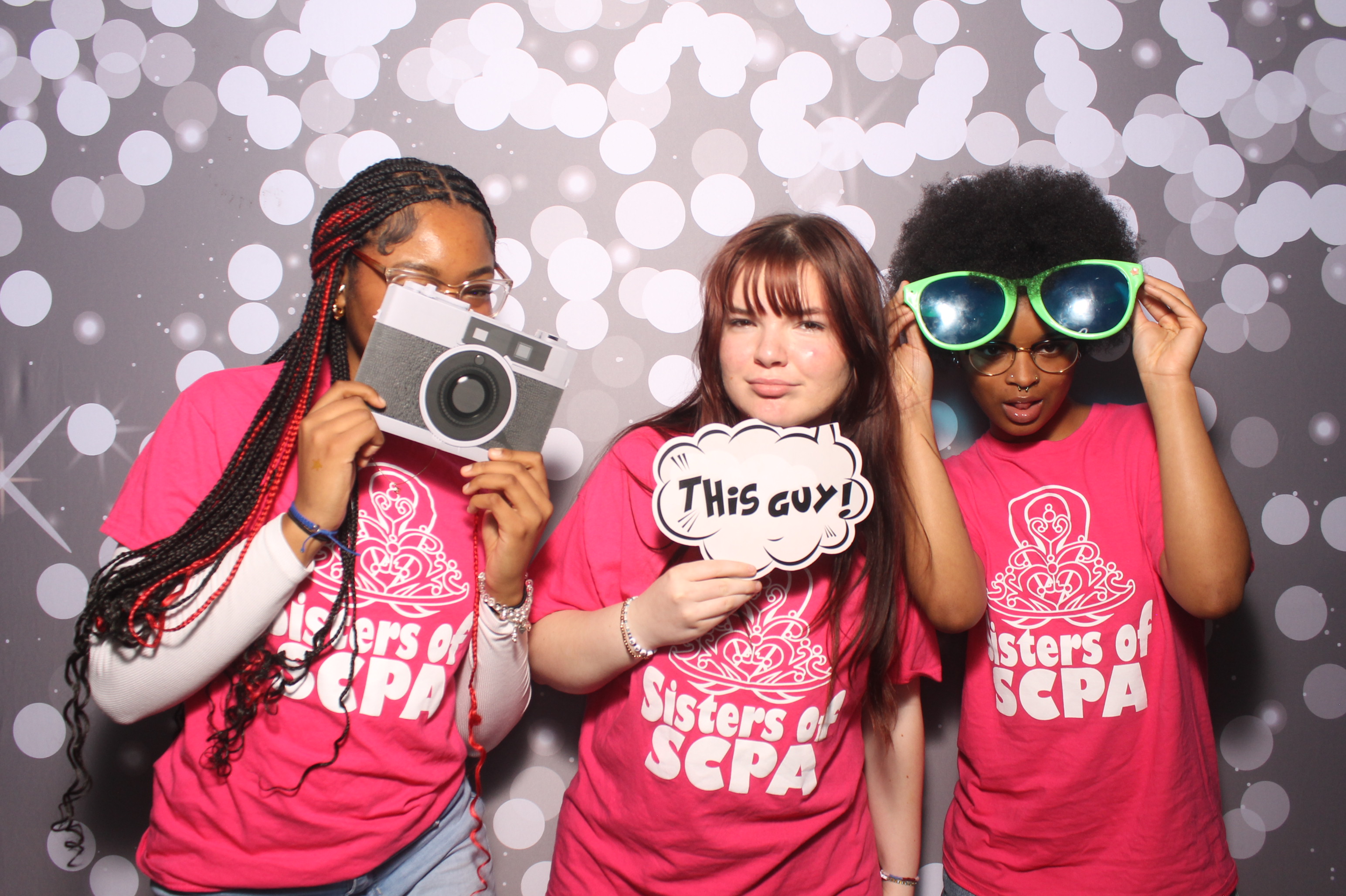 Father Daughter Cupcake Prom | View more photos from the event at gallery.photoboothcincy.com/u/PhotoBoothCincy/Father-Daughter-Cupcake-Prom-1