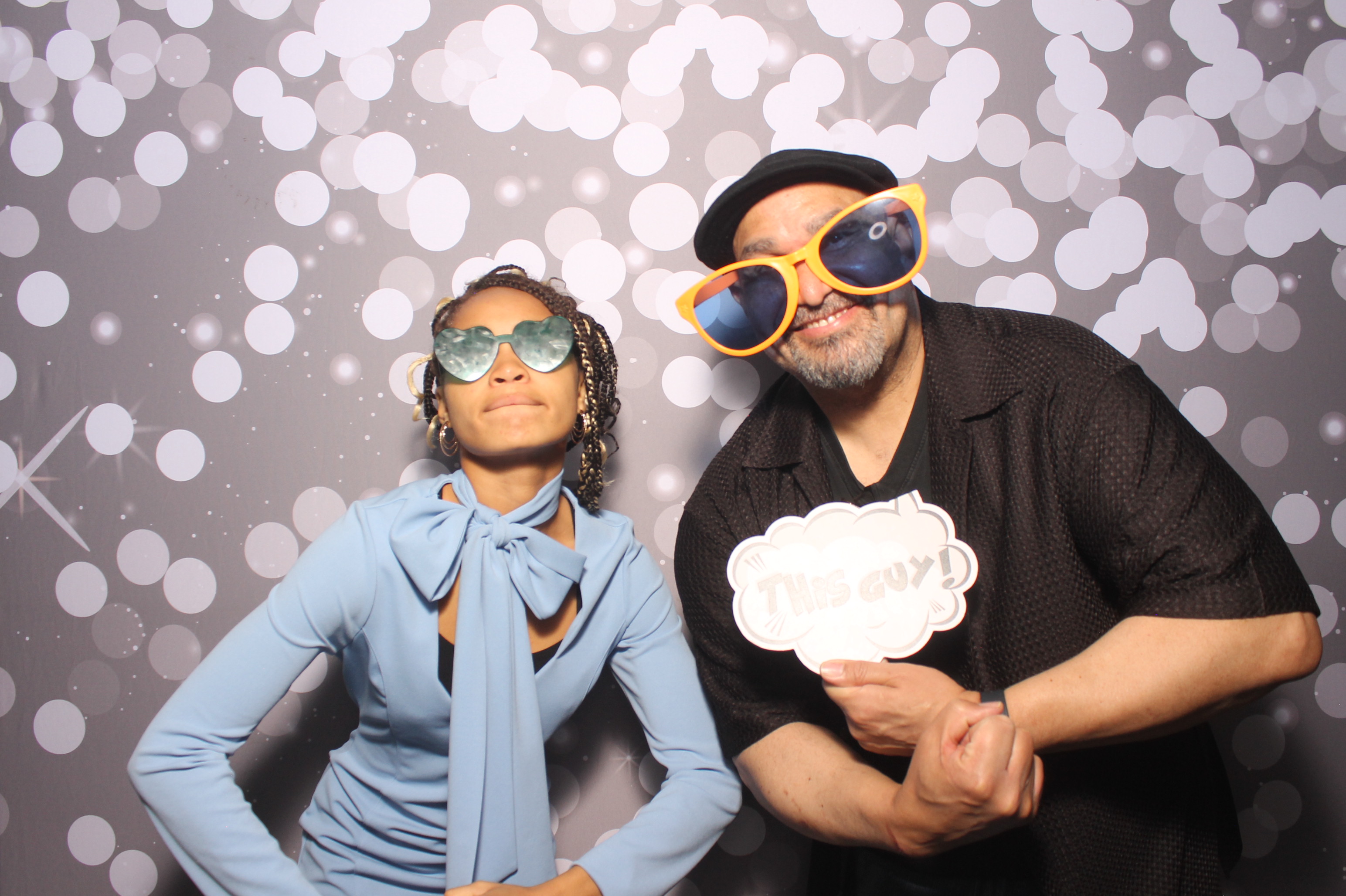 Father Daughter Cupcake Prom | View more photos from the event at gallery.photoboothcincy.com/u/PhotoBoothCincy/Father-Daughter-Cupcake-Prom-1