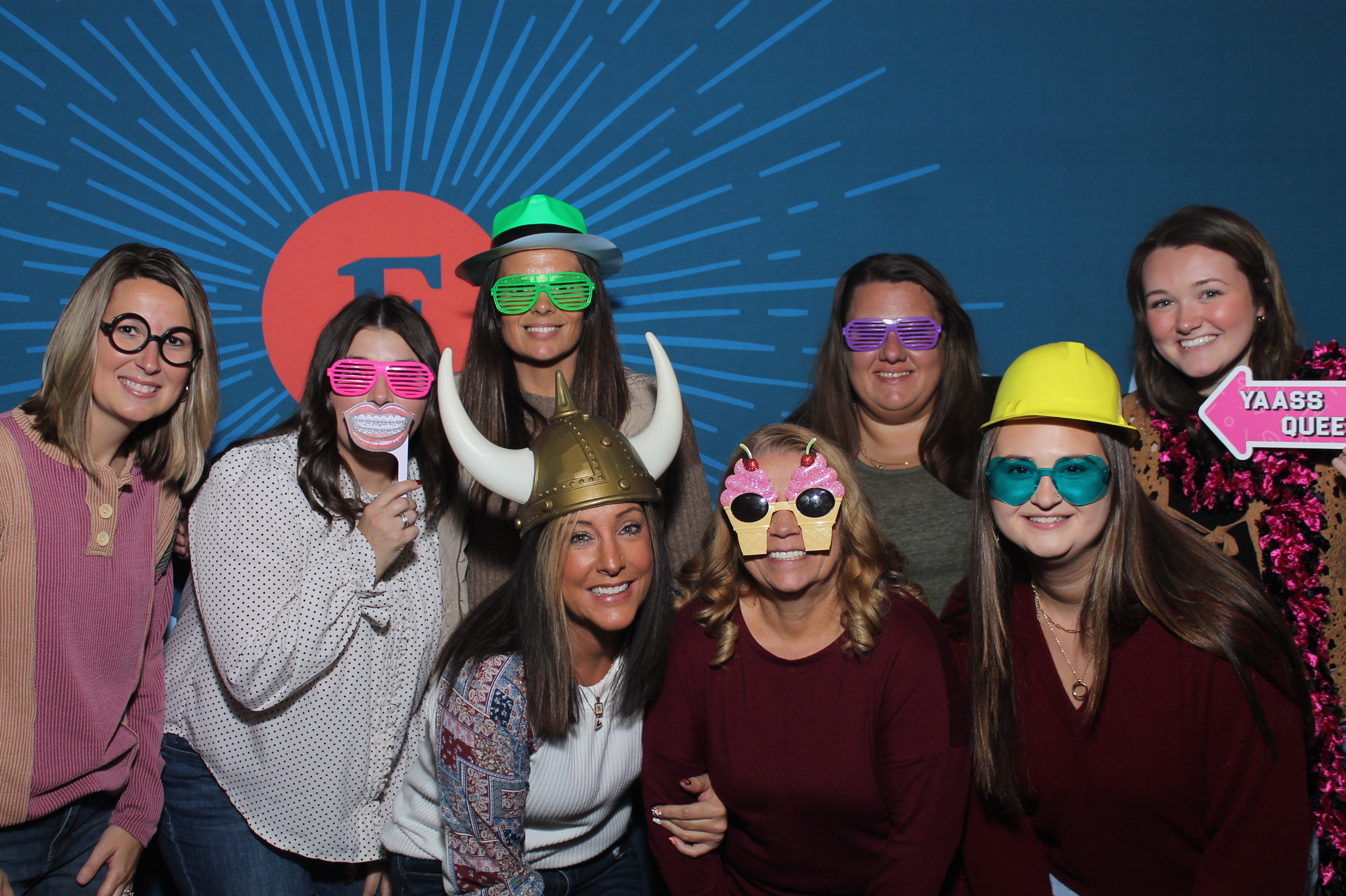 First State Bank Fall Dinner | View more photos from the event at gallery.photoboothcincy.com/u/PhotoBoothCincy/First-State-Bank-Fall-Dinner