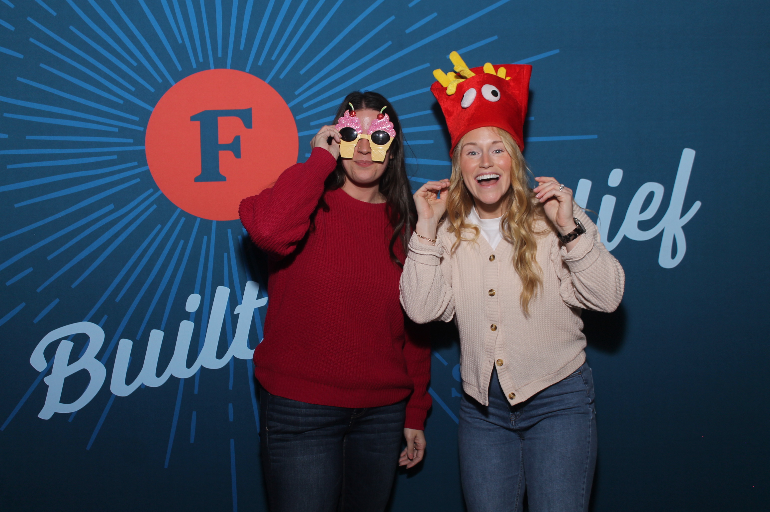 First State Bank Fall Dinner | View more photos from the event at gallery.photoboothcincy.com/u/PhotoBoothCincy/First-State-Bank-Fall-Dinner