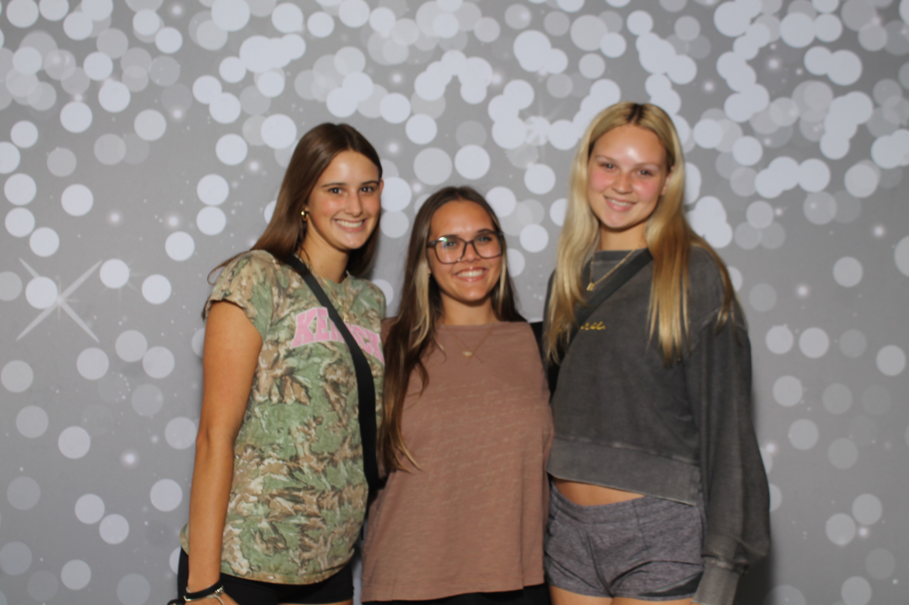 Freshman Ignite Welcome | View more photos from the event at gallery.photoboothcincy.com/u/PhotoBoothCincy/Freshman-Ignite-Welcome