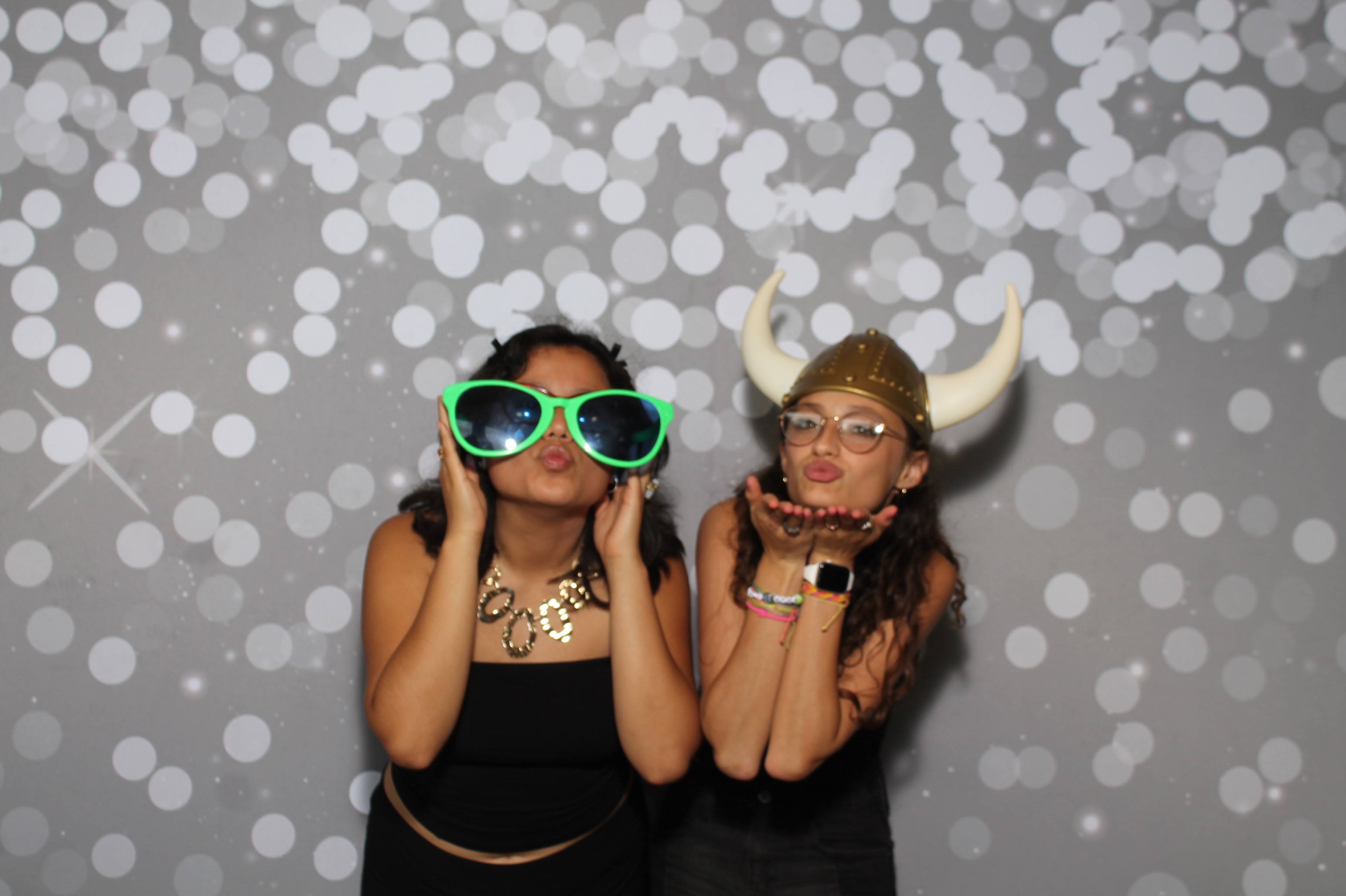 Freshman Ignite Welcome | View more photos from the event at gallery.photoboothcincy.com/u/PhotoBoothCincy/Freshman-Ignite-Welcome