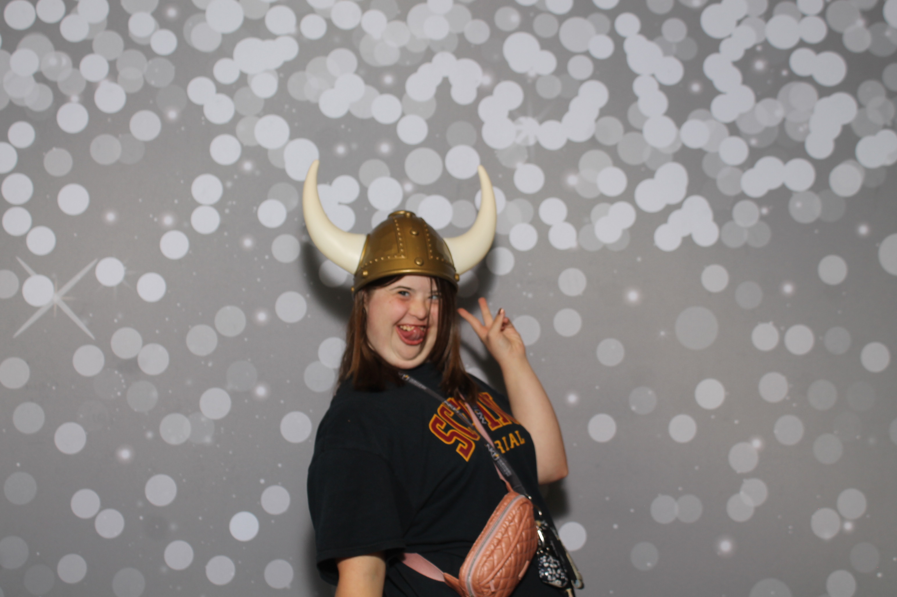Freshman Ignite Welcome | View more photos from the event at gallery.photoboothcincy.com/u/PhotoBoothCincy/Freshman-Ignite-Welcome