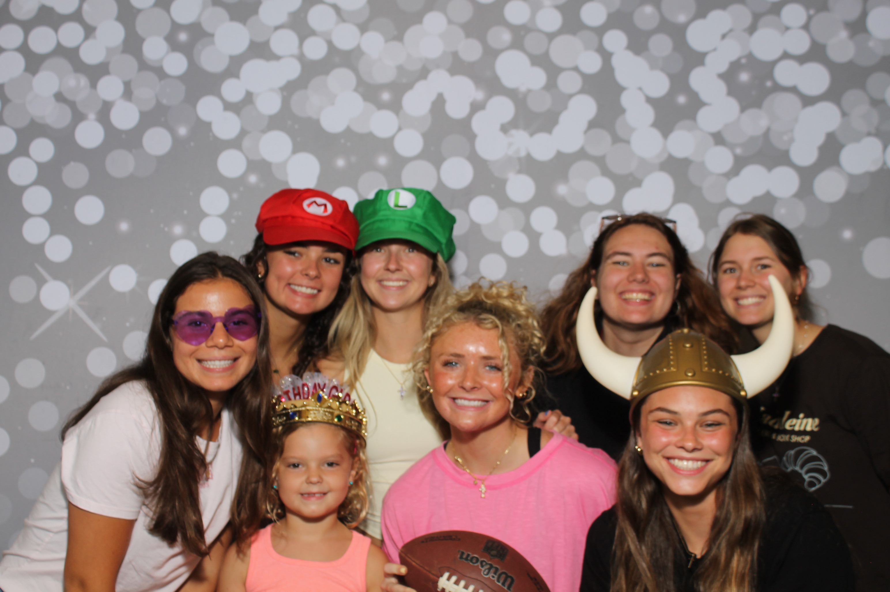 Freshman Ignite Welcome | View more photos from the event at gallery.photoboothcincy.com/u/PhotoBoothCincy/Freshman-Ignite-Welcome