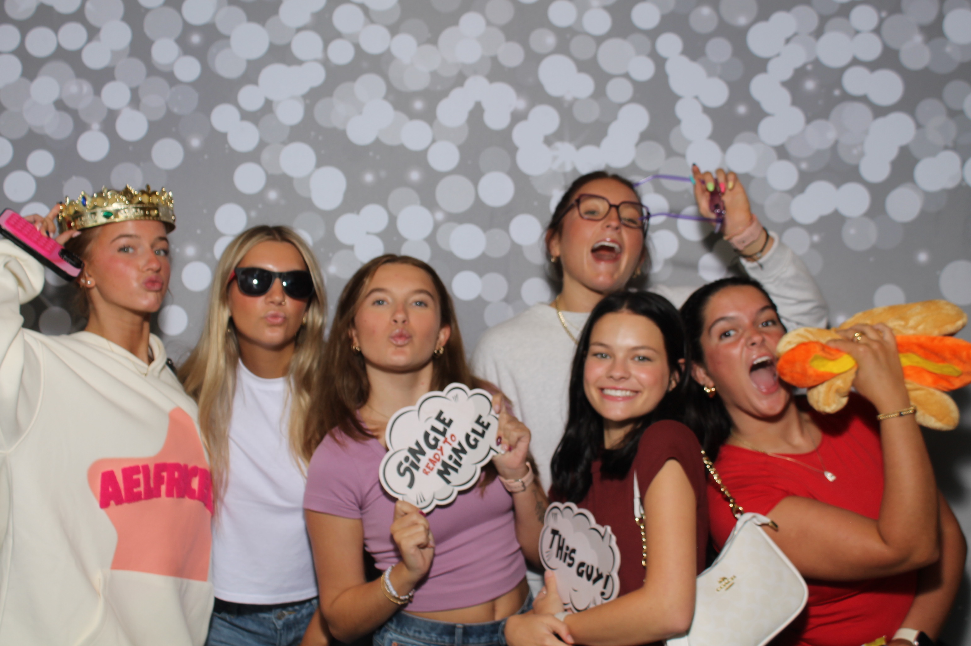 Freshman Ignite Welcome | View more photos from the event at gallery.photoboothcincy.com/u/PhotoBoothCincy/Freshman-Ignite-Welcome