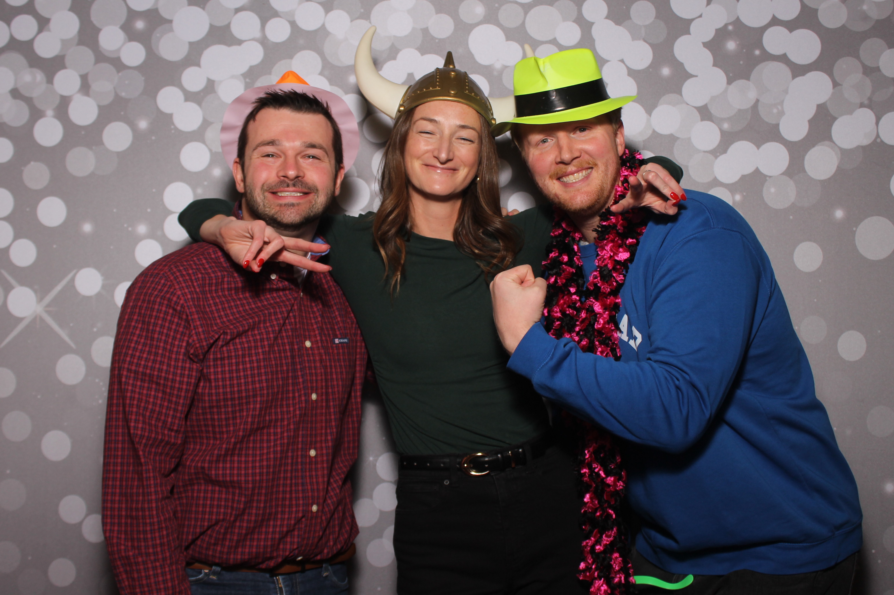 GE Castings Jolly Jamboree | View more photos from the event at gallery.photoboothcincy.com/u/PhotoBoothCincy/GE-Castings-Jolly-Jamboree
