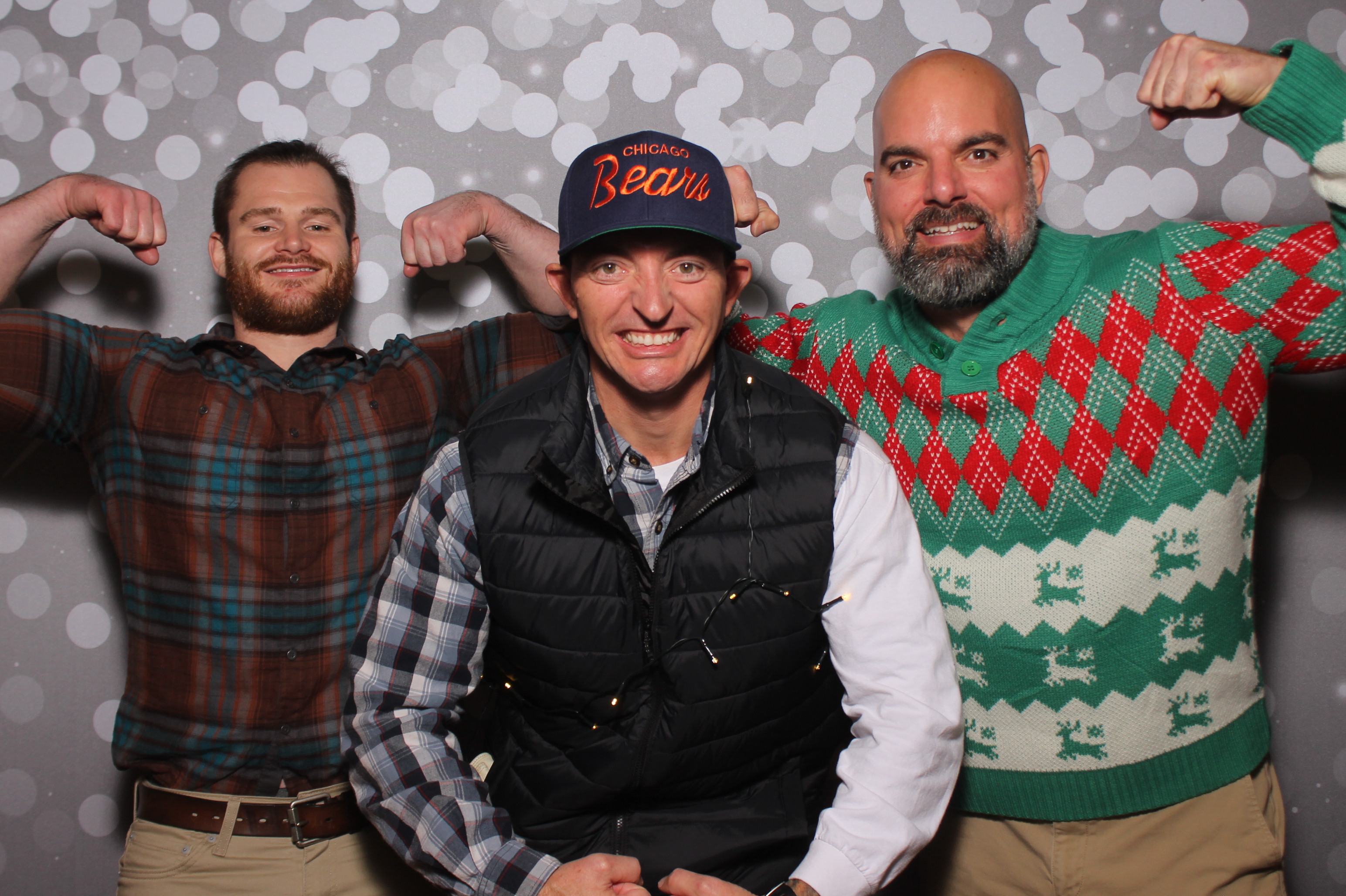 GE Castings Jolly Jamboree | View more photos from the event at gallery.photoboothcincy.com/u/PhotoBoothCincy/GE-Castings-Jolly-Jamboree