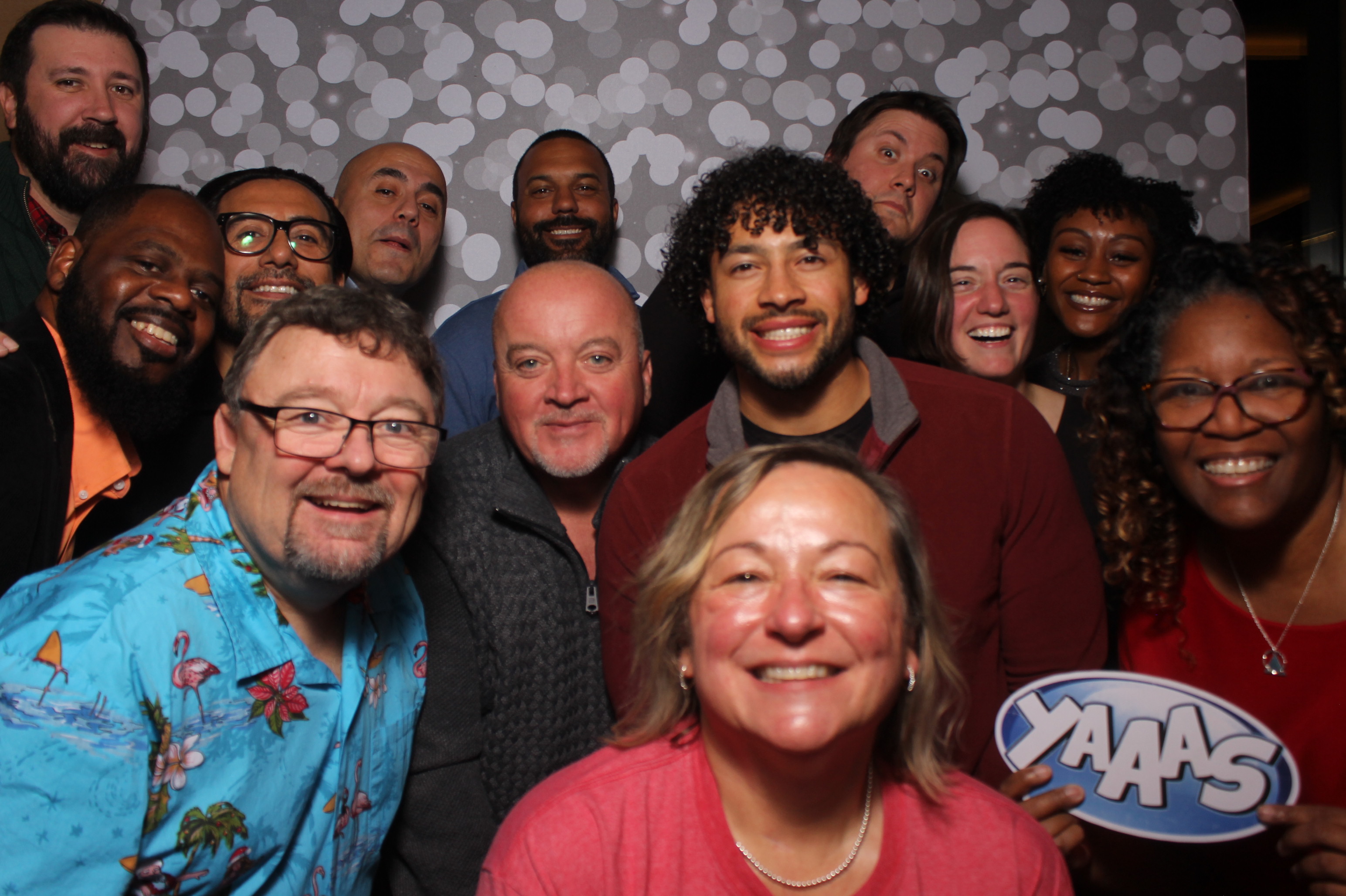 GE Castings Jolly Jamboree | View more photos from the event at gallery.photoboothcincy.com/u/PhotoBoothCincy/GE-Castings-Jolly-Jamboree