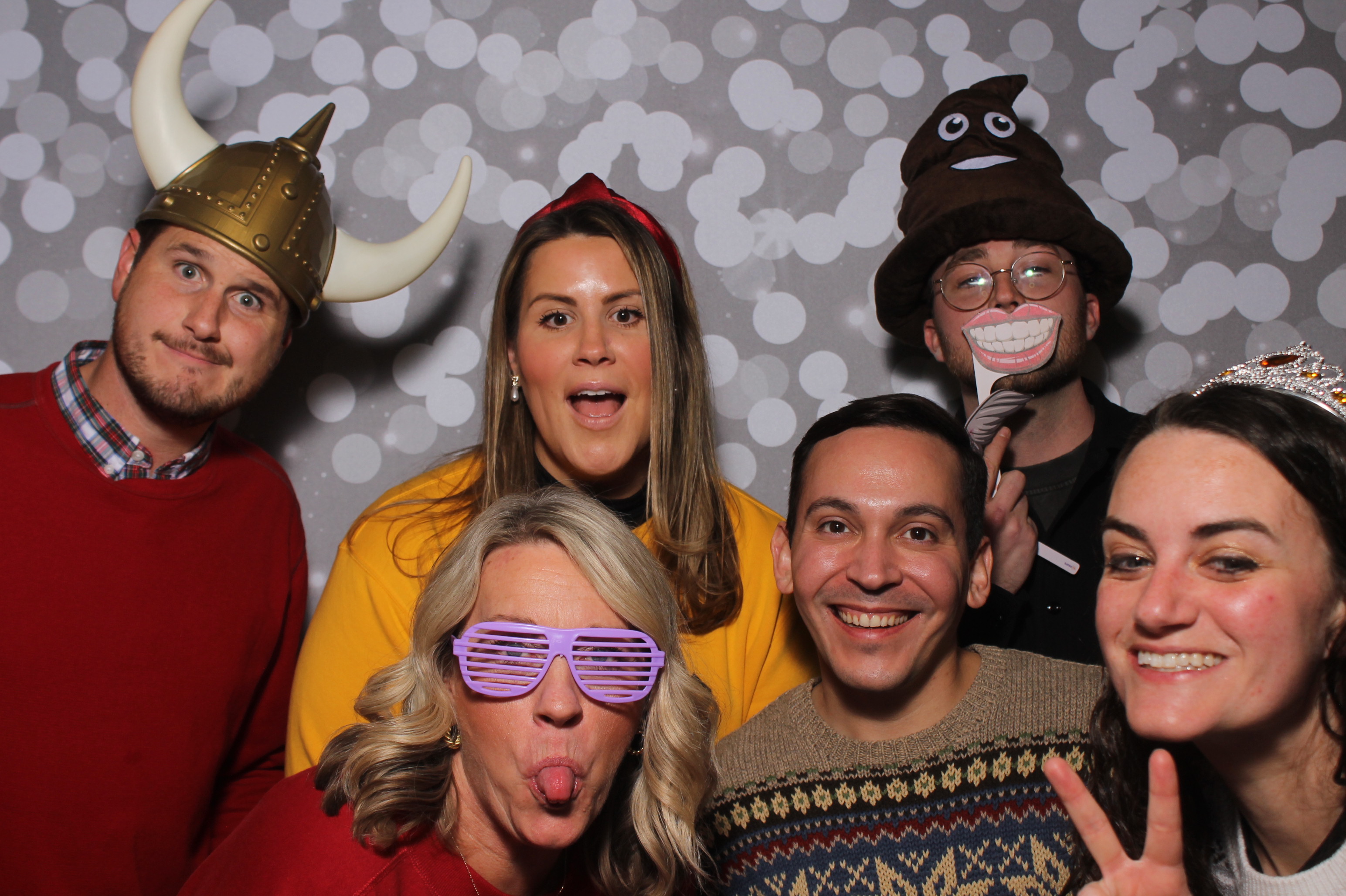 GE Castings Jolly Jamboree | View more photos from the event at gallery.photoboothcincy.com/u/PhotoBoothCincy/GE-Castings-Jolly-Jamboree