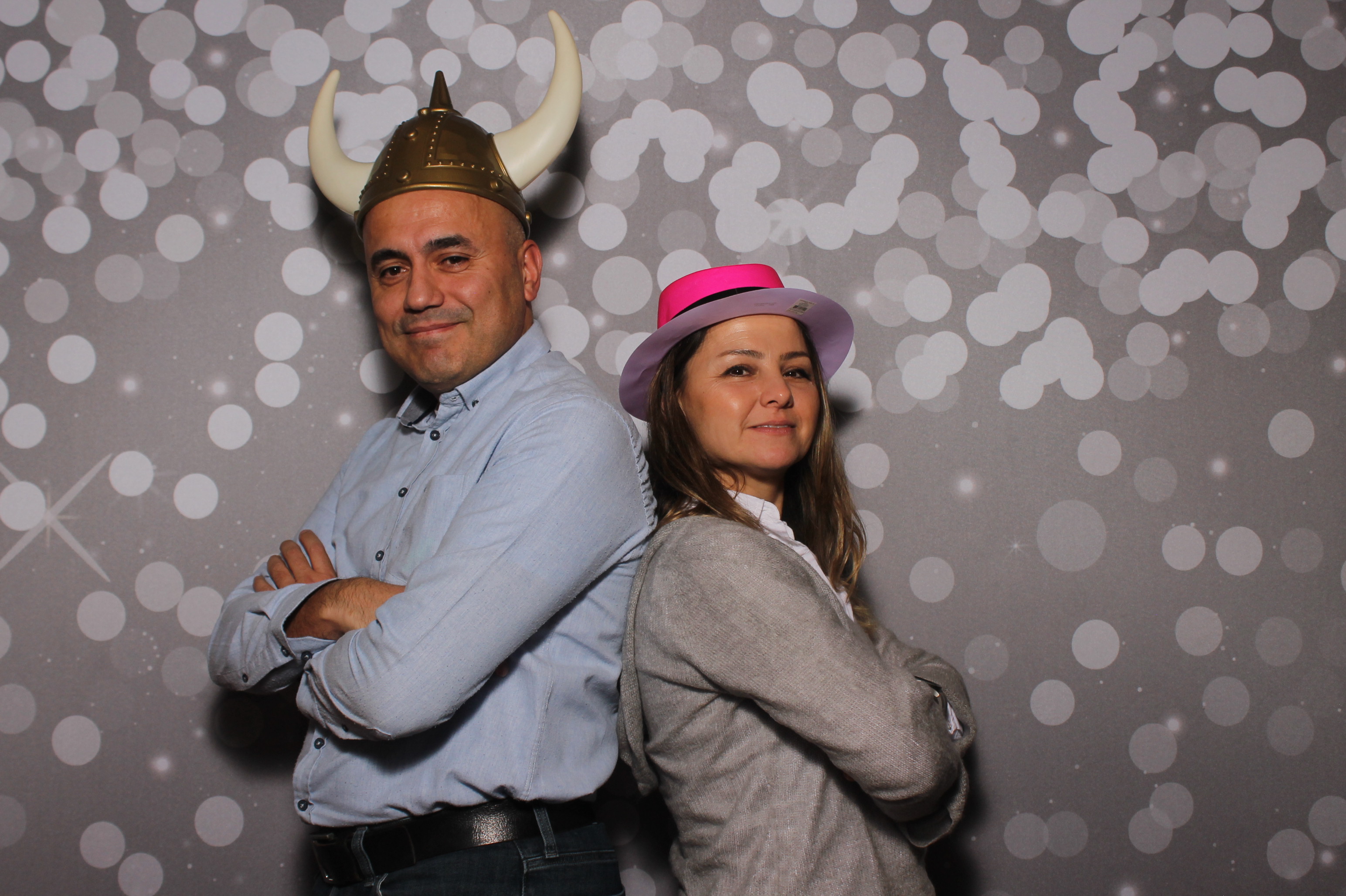 GE Castings Jolly Jamboree | View more photos from the event at gallery.photoboothcincy.com/u/PhotoBoothCincy/GE-Castings-Jolly-Jamboree