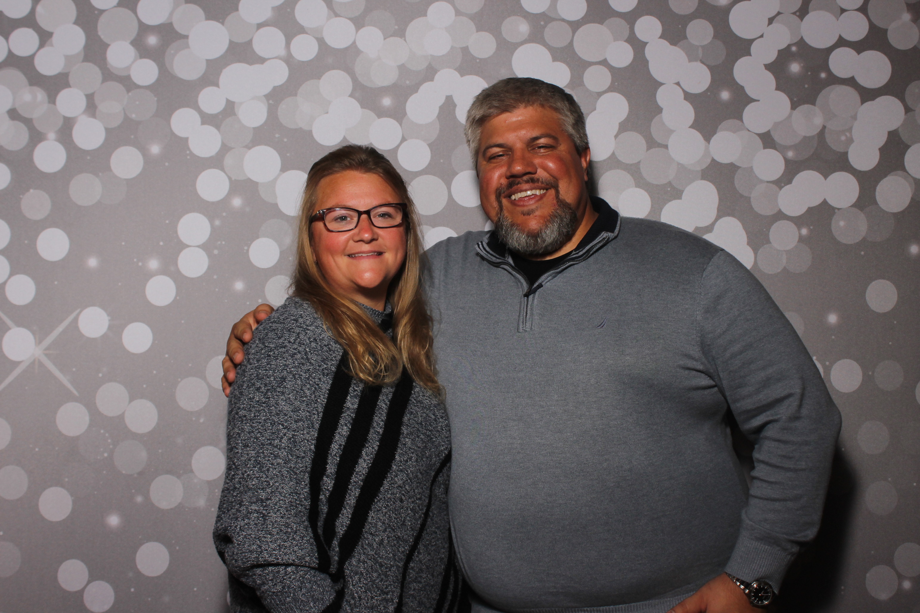 GE Castings Jolly Jamboree | View more photos from the event at gallery.photoboothcincy.com/u/PhotoBoothCincy/GE-Castings-Jolly-Jamboree