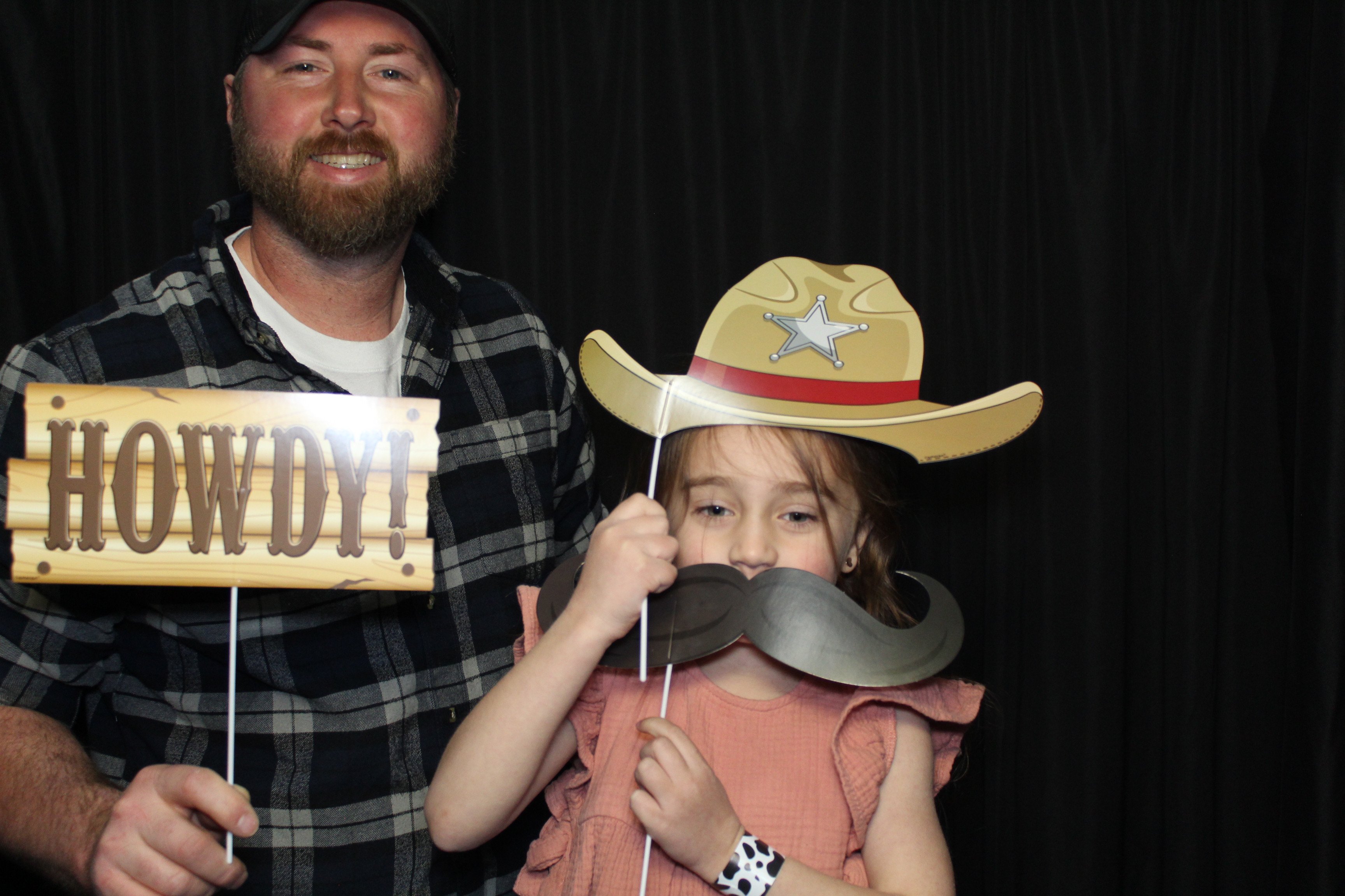 Girl Scouts | View more photos from the event at gallery.photoboothcincy.com/u/PhotoBoothCincy/Girl-Scouts