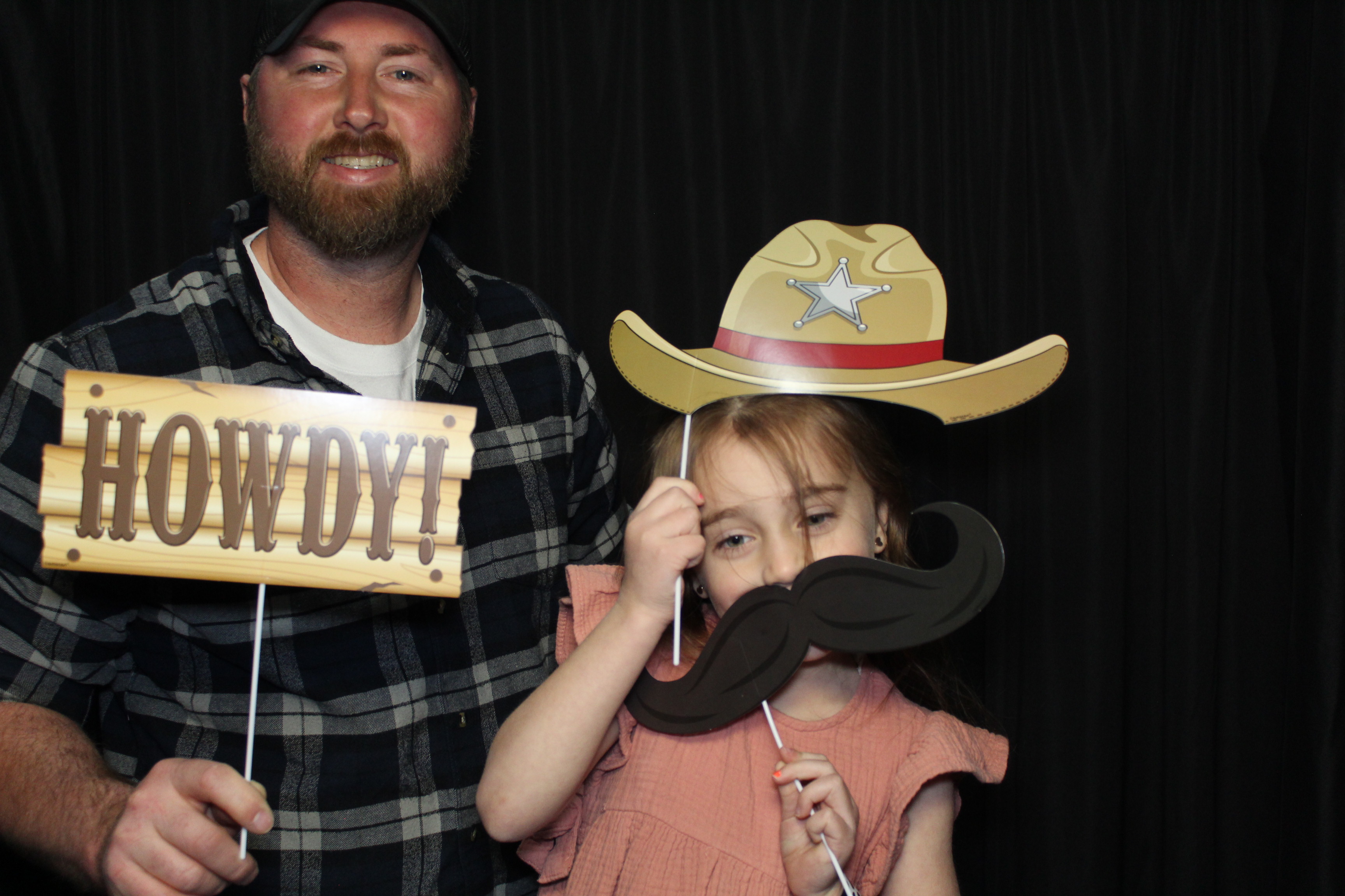 Girl Scouts | View more photos from the event at gallery.photoboothcincy.com/u/PhotoBoothCincy/Girl-Scouts