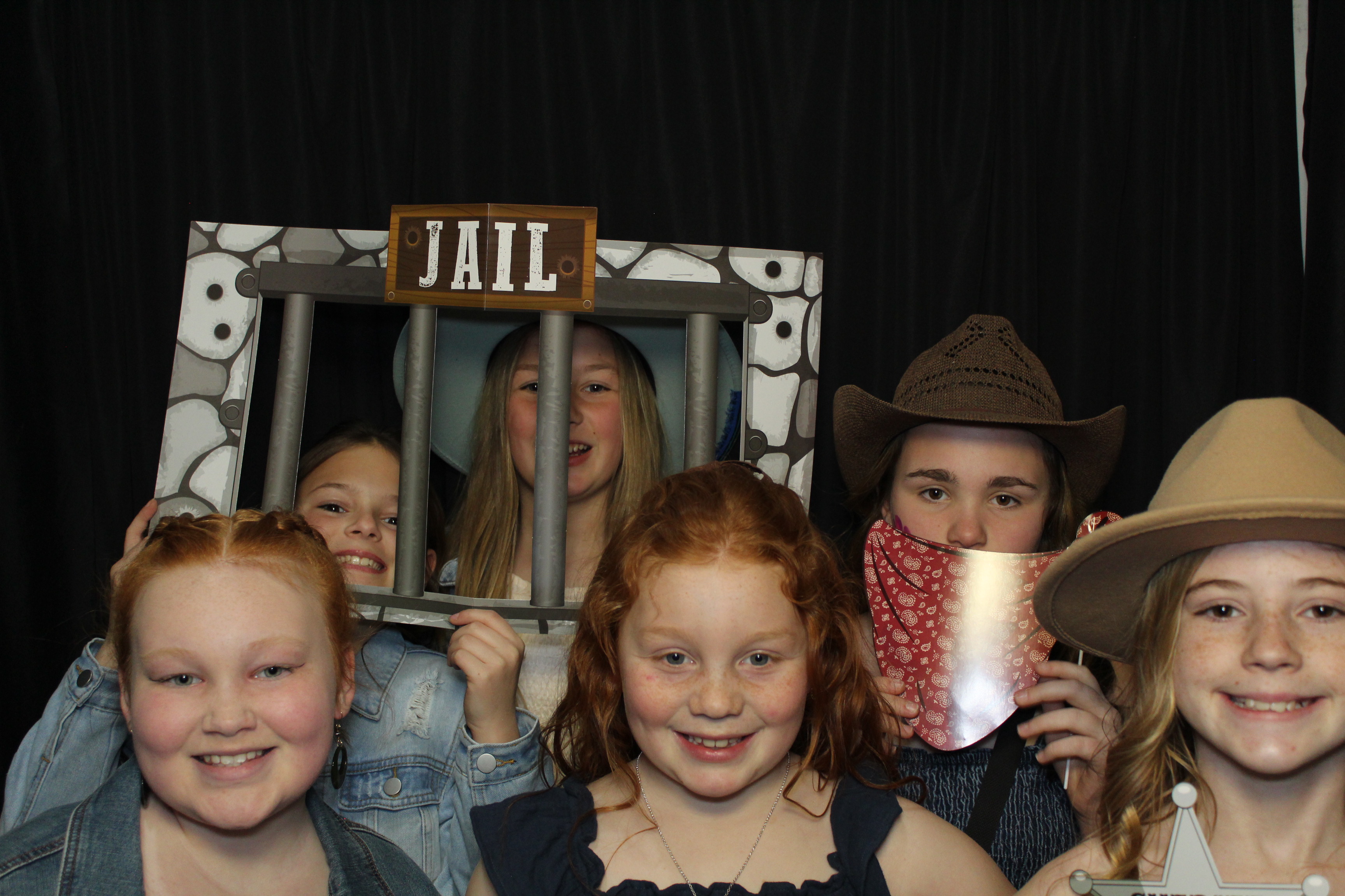 Girl Scouts | View more photos from the event at gallery.photoboothcincy.com/u/PhotoBoothCincy/Girl-Scouts