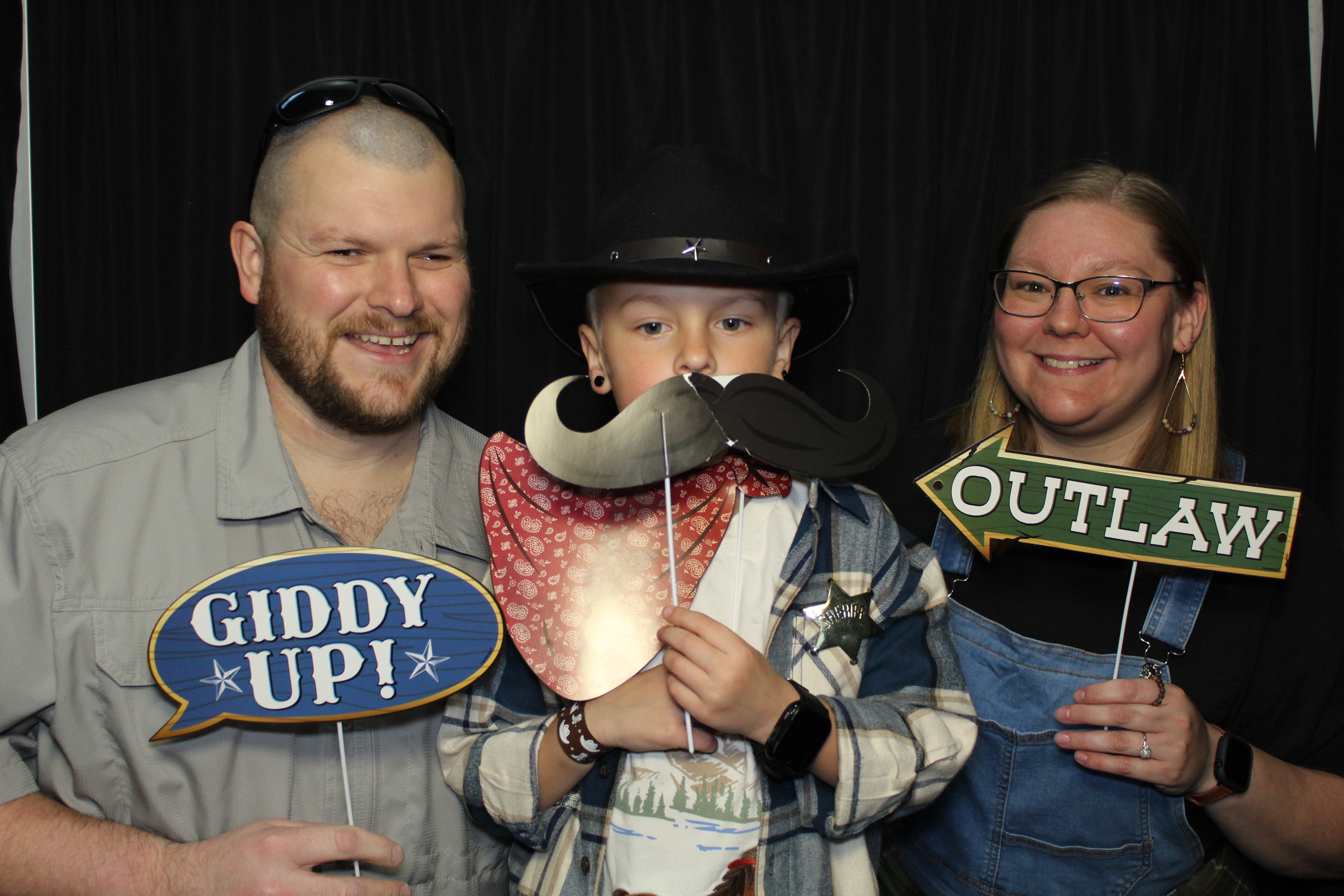 Girl Scouts | View more photos from the event at gallery.photoboothcincy.com/u/PhotoBoothCincy/Girl-Scouts
