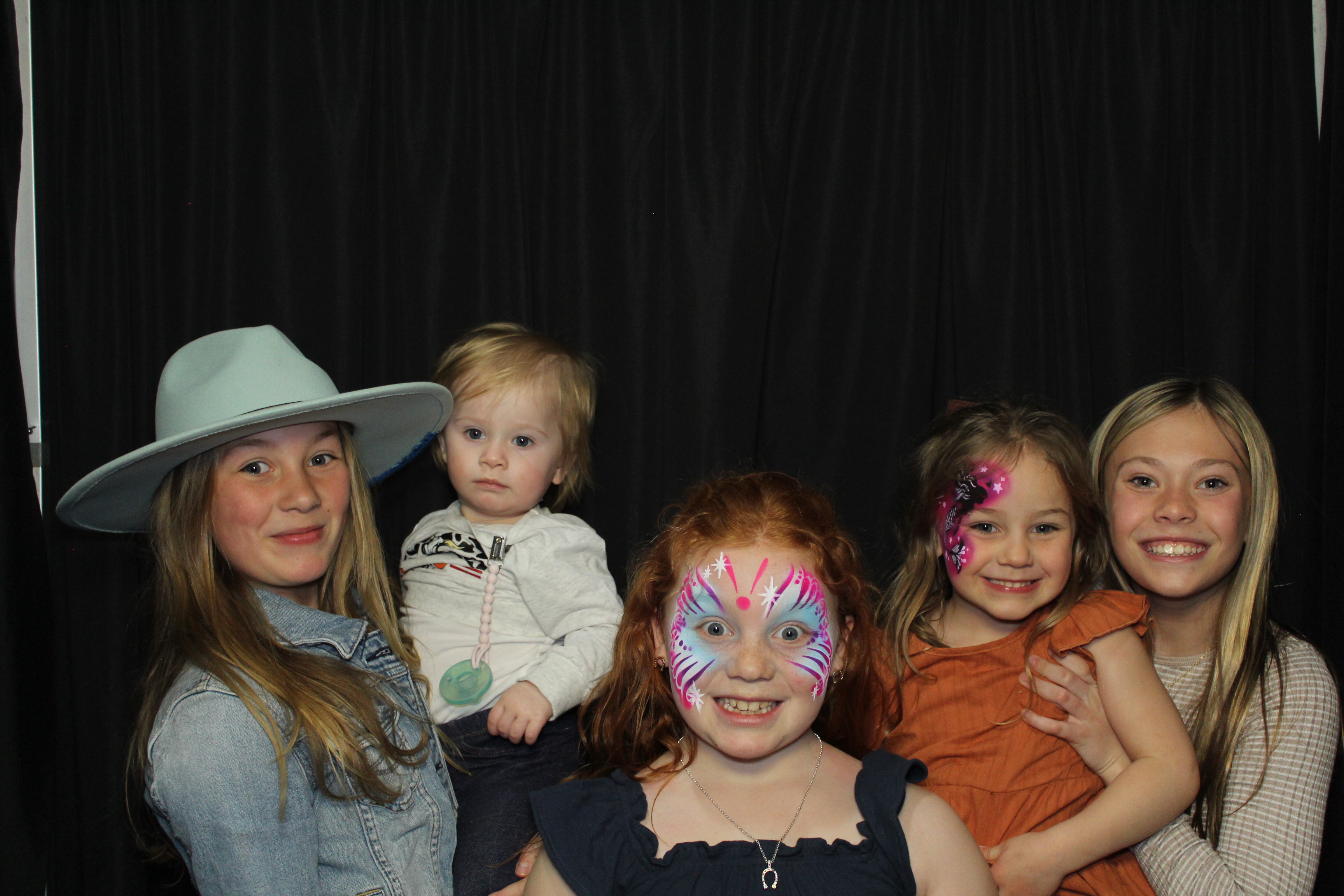 Girl Scouts | View more photos from the event at gallery.photoboothcincy.com/u/PhotoBoothCincy/Girl-Scouts