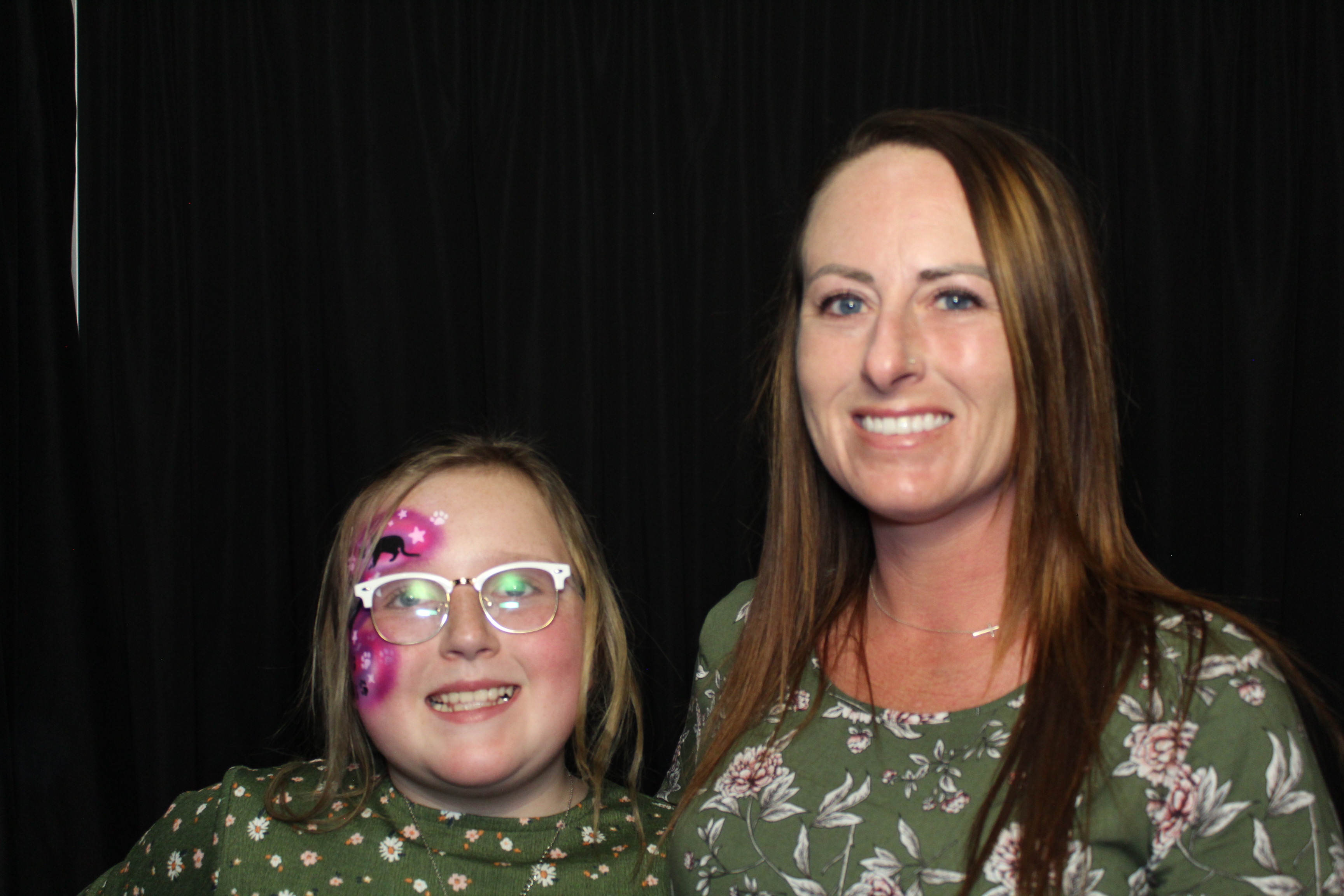 Girl Scouts | View more photos from the event at gallery.photoboothcincy.com/u/PhotoBoothCincy/Girl-Scouts