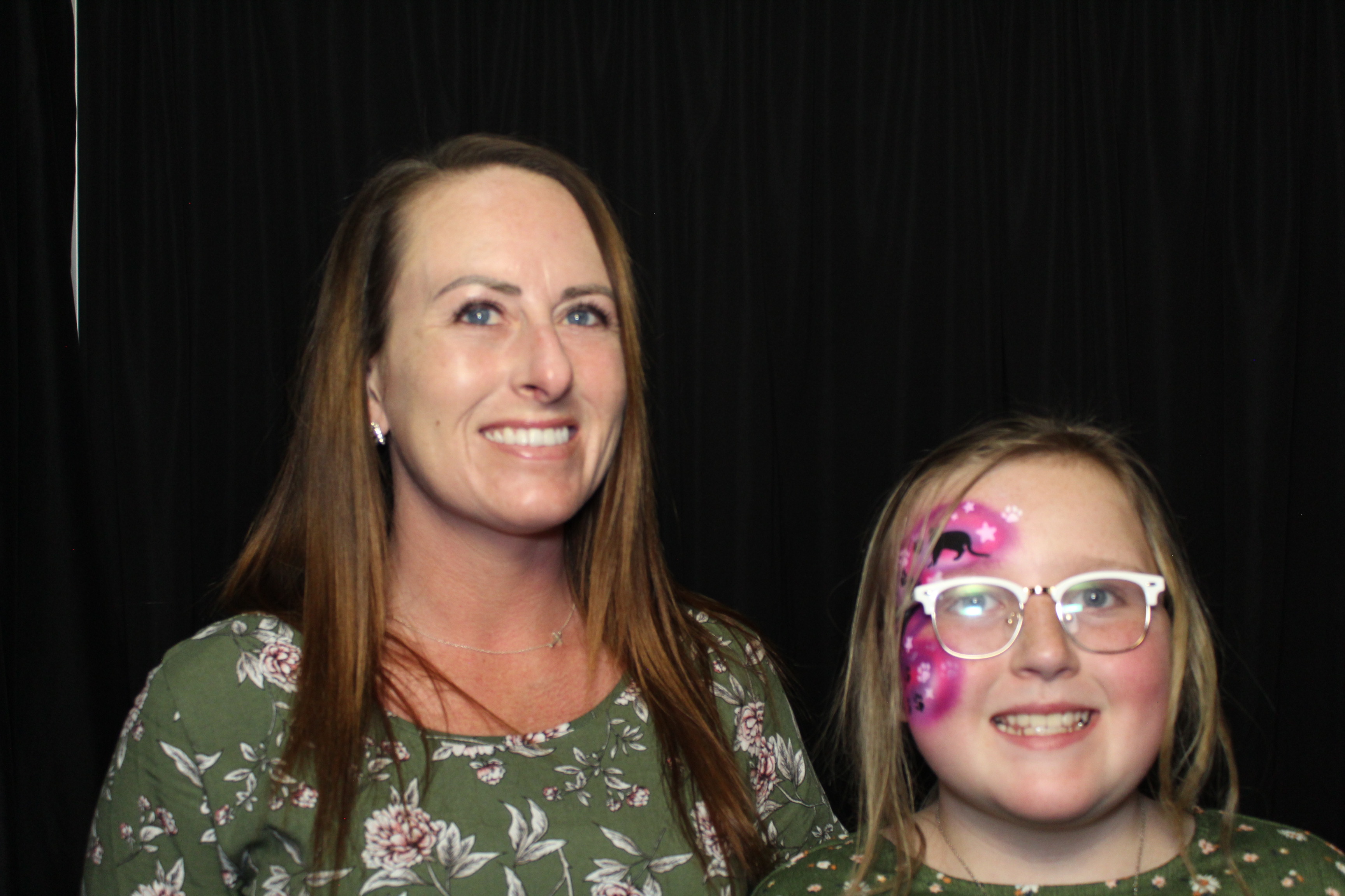 Girl Scouts | View more photos from the event at gallery.photoboothcincy.com/u/PhotoBoothCincy/Girl-Scouts