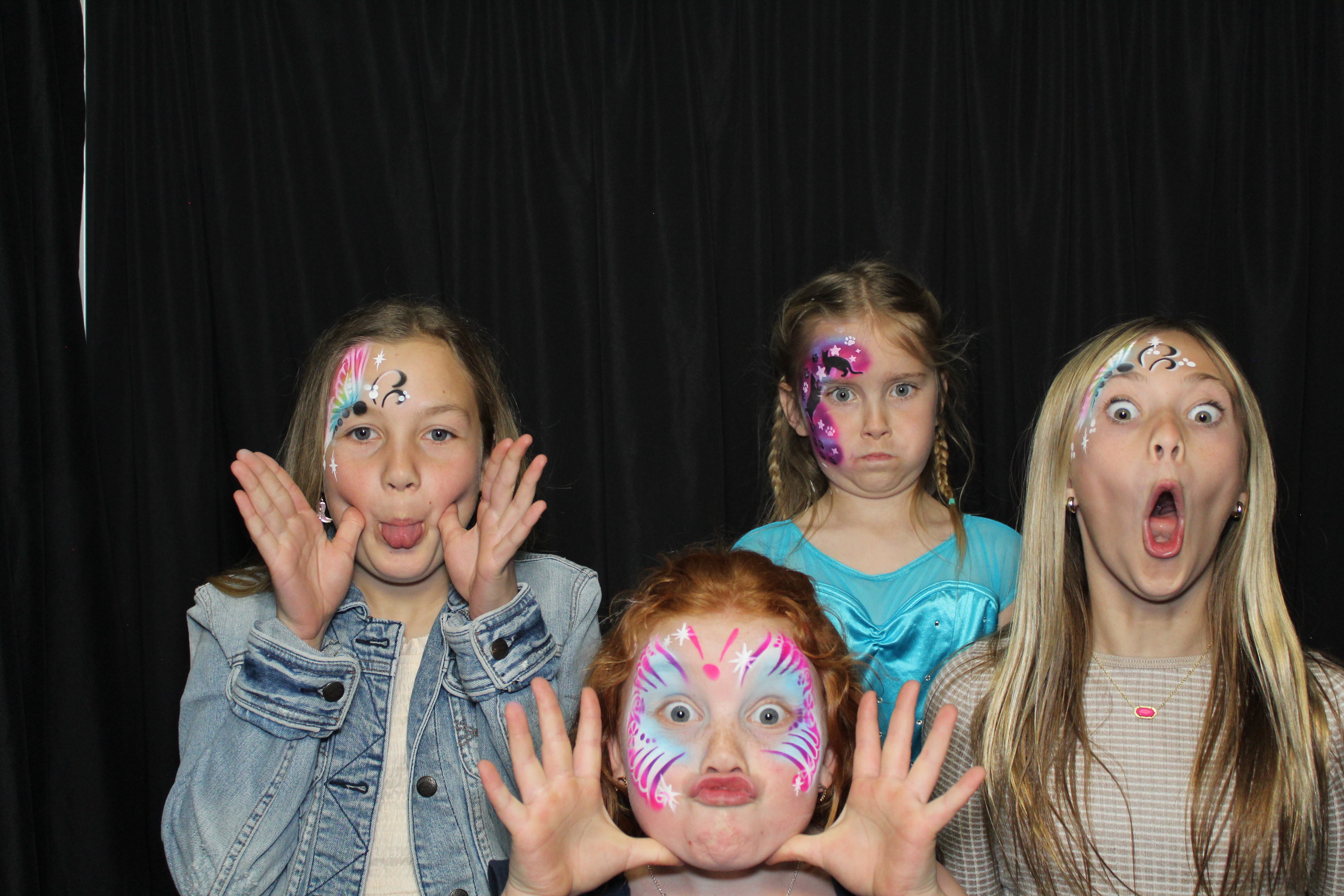 Girl Scouts | View more photos from the event at gallery.photoboothcincy.com/u/PhotoBoothCincy/Girl-Scouts