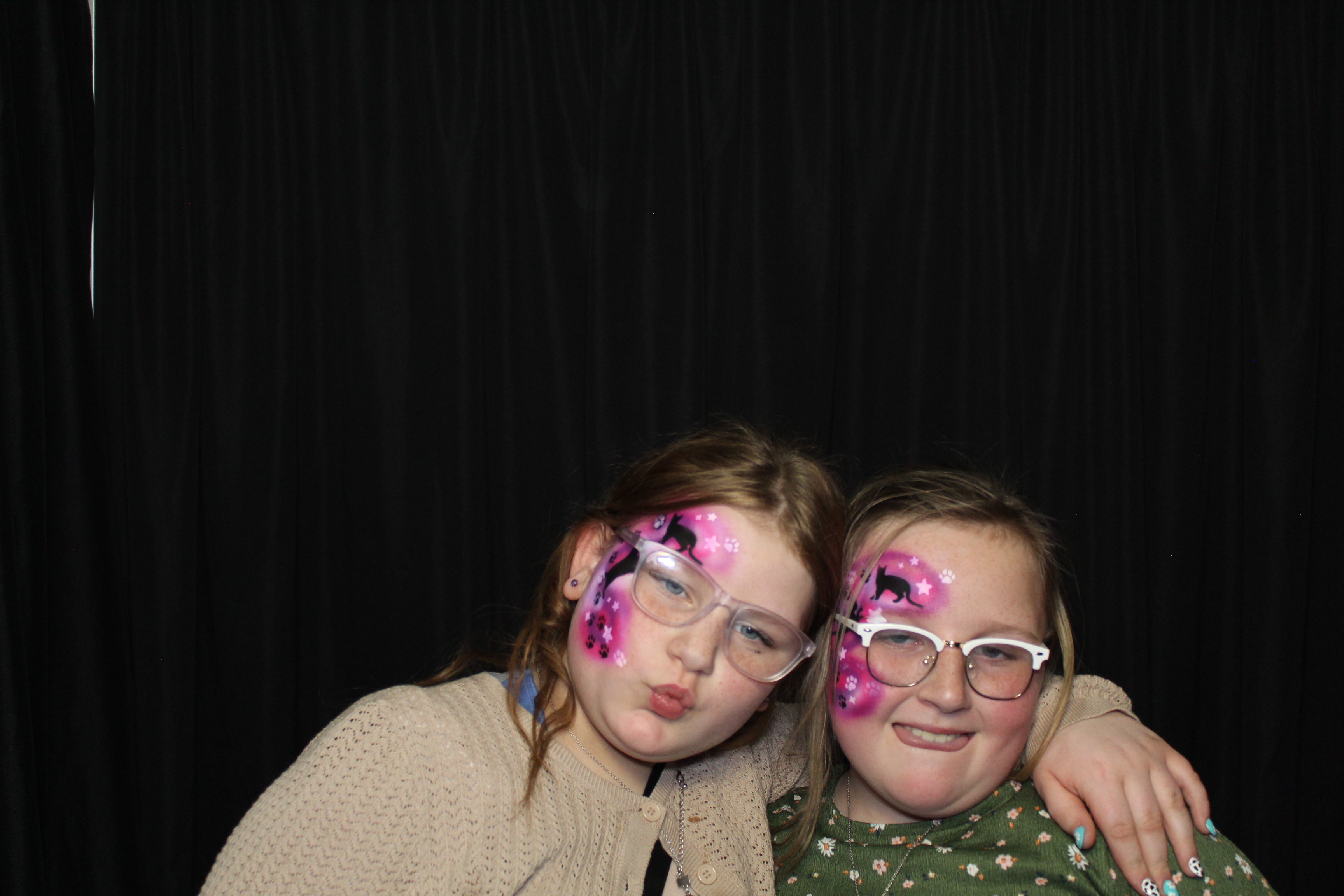 Girl Scouts | View more photos from the event at gallery.photoboothcincy.com/u/PhotoBoothCincy/Girl-Scouts