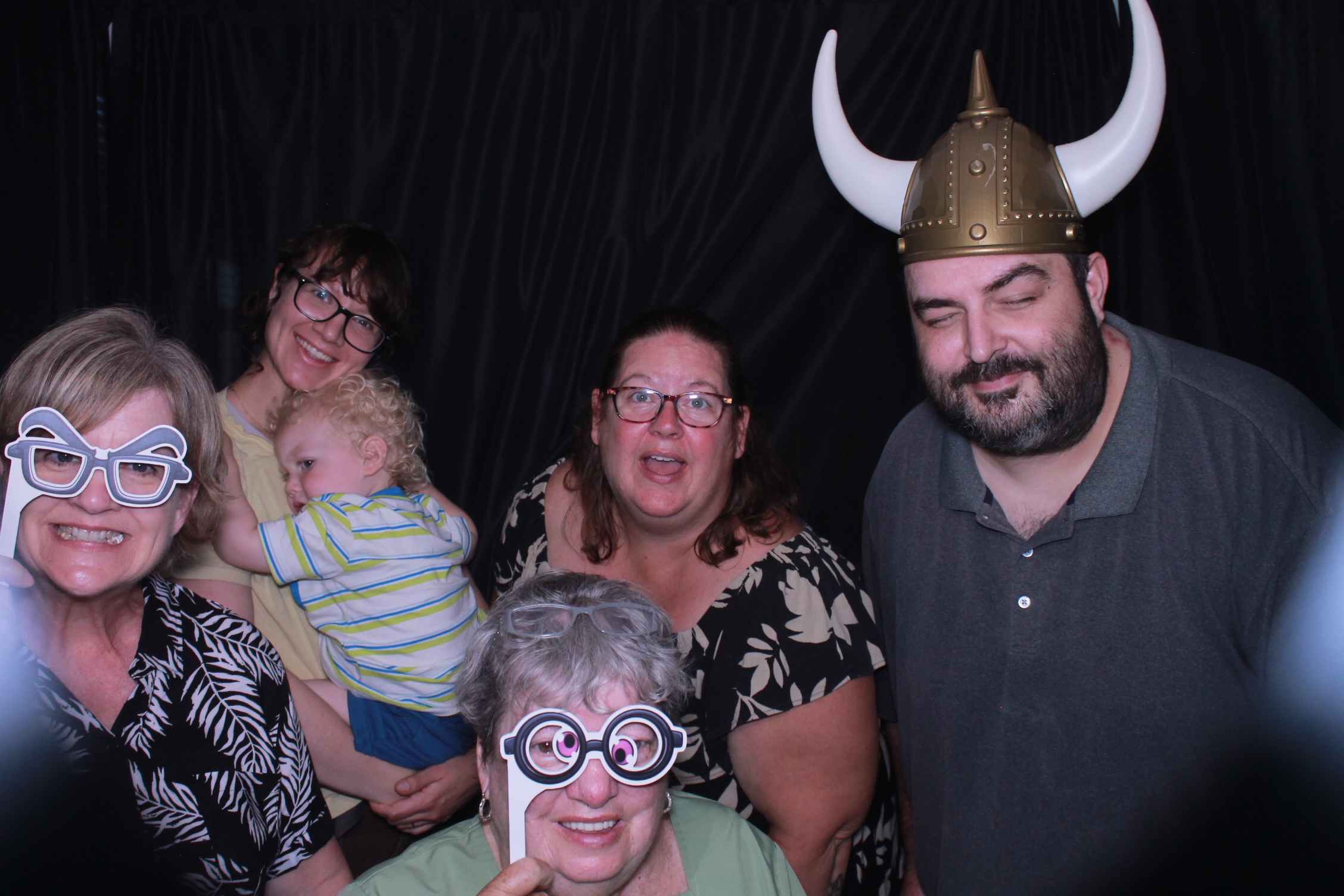 Grad Party  | View more photos from the event at gallery.photoboothcincy.com/u/PhotoBoothCincy/Grad-Party