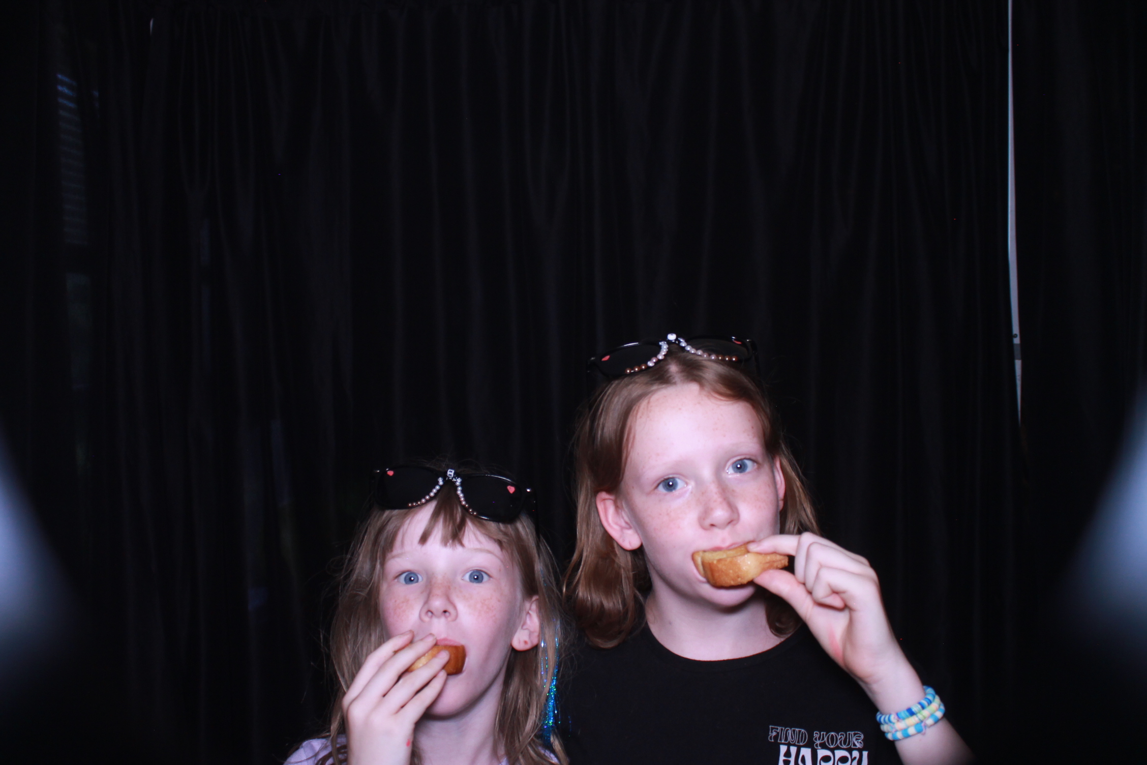 Grad Party  | View more photos from the event at gallery.photoboothcincy.com/u/PhotoBoothCincy/Grad-Party