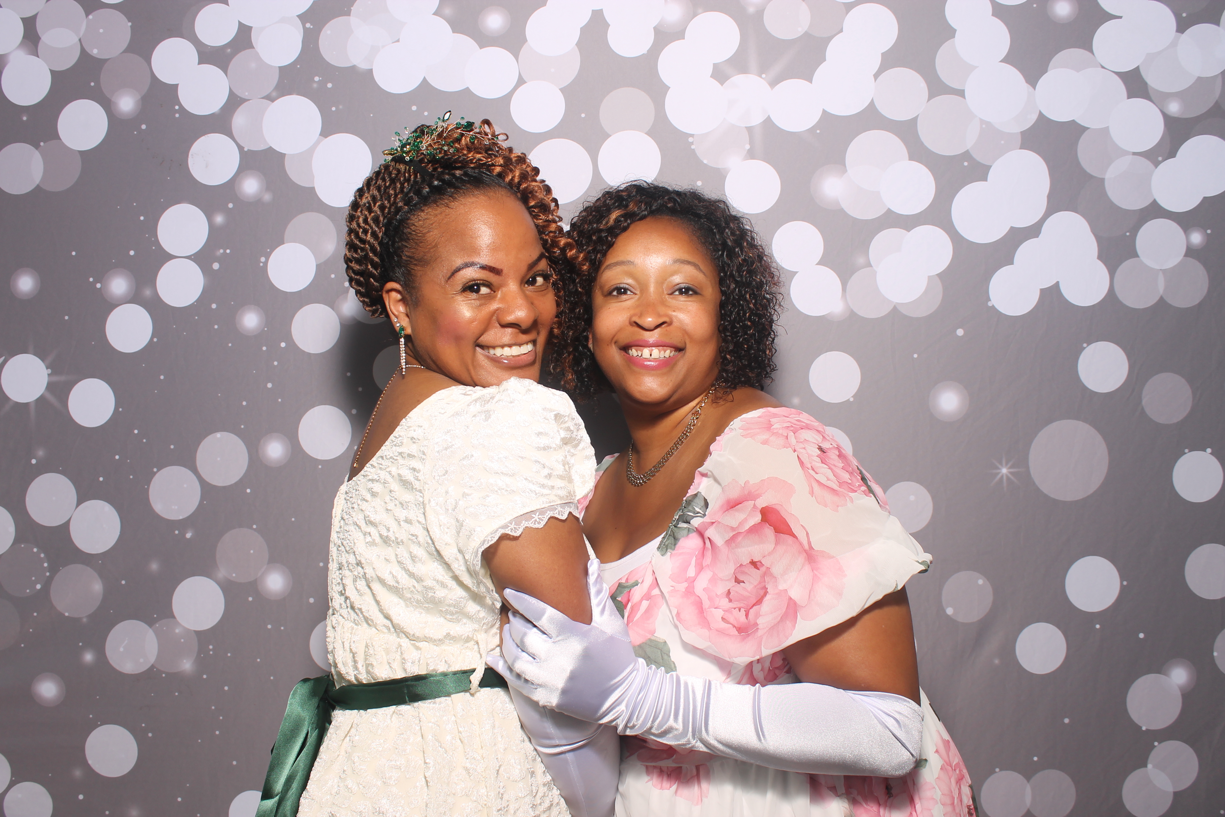 Graduation Celebration | View more photos from the event at gallery.photoboothcincy.com/u/PhotoBoothCincy/Graduation-Celebration
