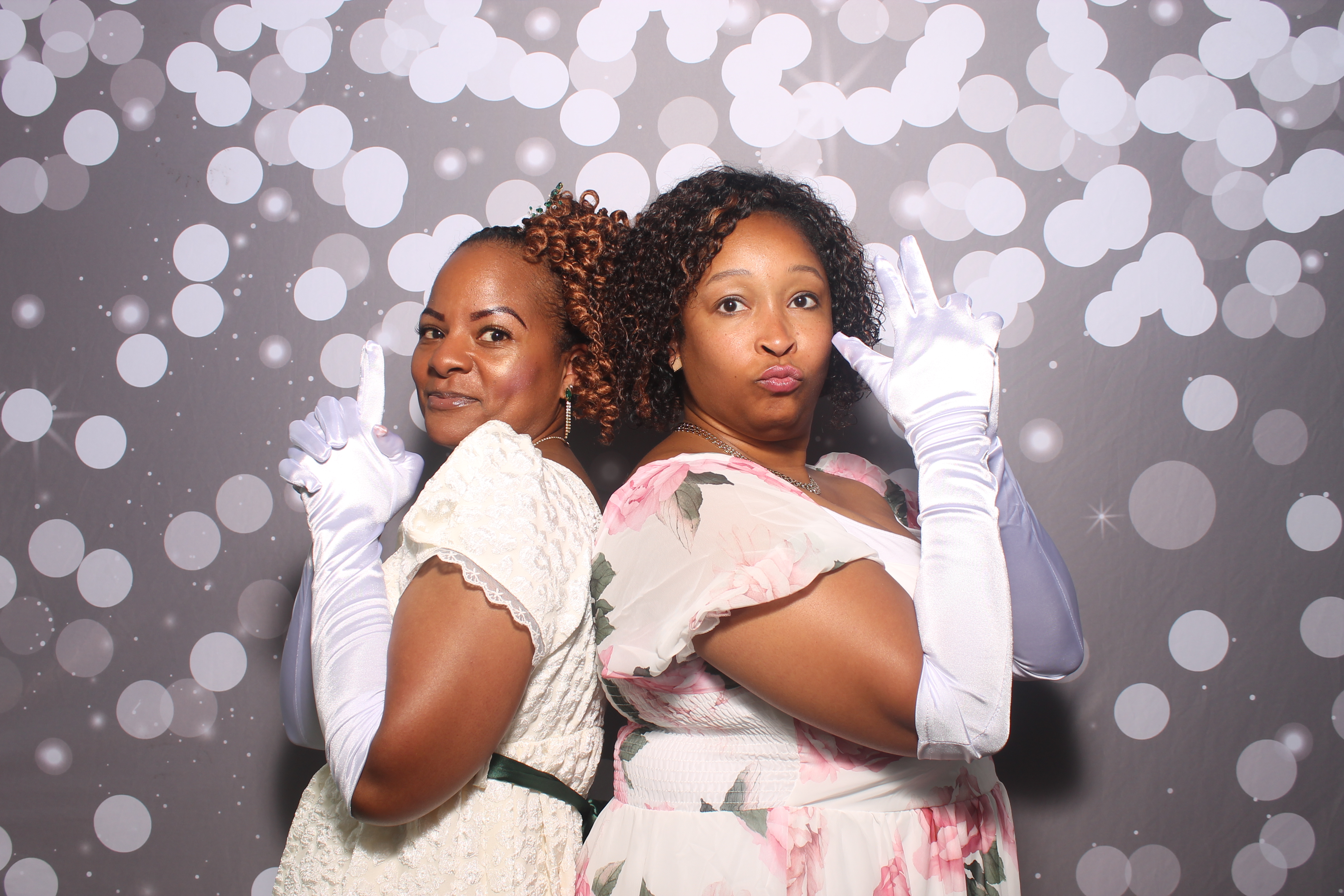 Graduation Celebration | View more photos from the event at gallery.photoboothcincy.com/u/PhotoBoothCincy/Graduation-Celebration