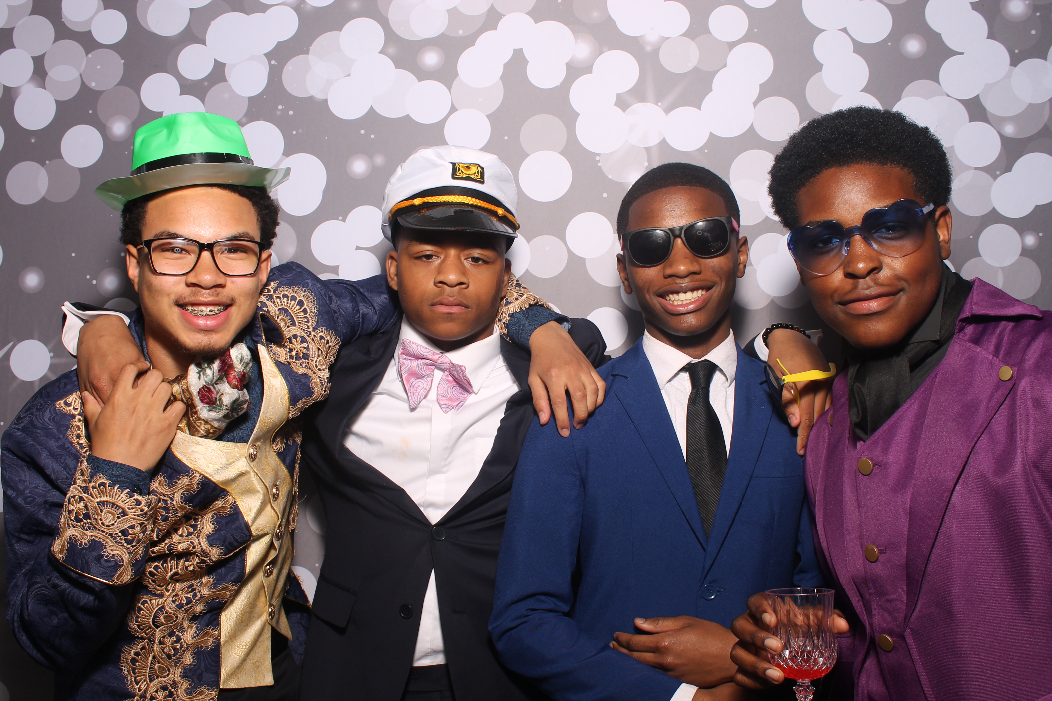 Graduation Celebration | View more photos from the event at gallery.photoboothcincy.com/u/PhotoBoothCincy/Graduation-Celebration