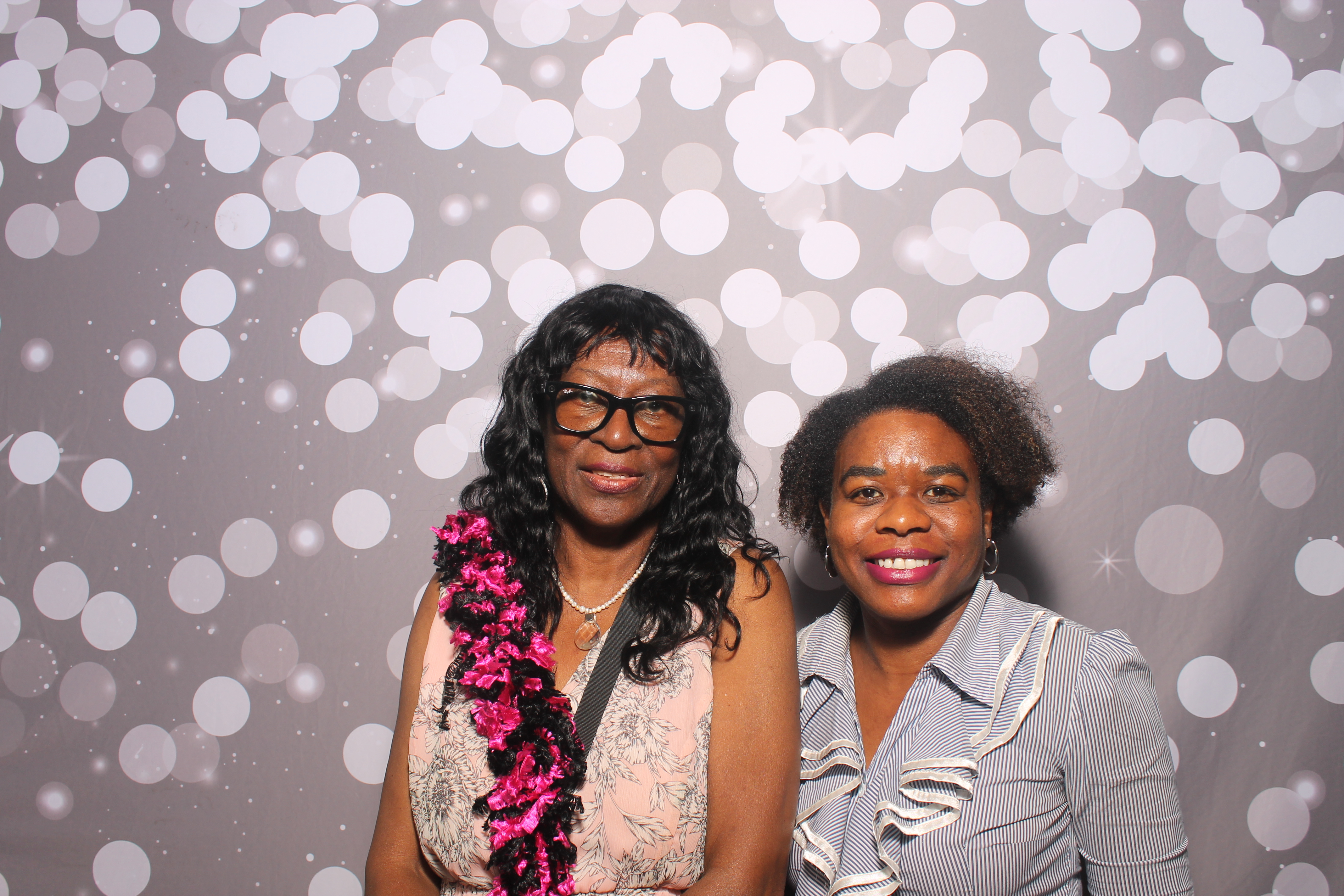 Graduation Celebration | View more photos from the event at gallery.photoboothcincy.com/u/PhotoBoothCincy/Graduation-Celebration