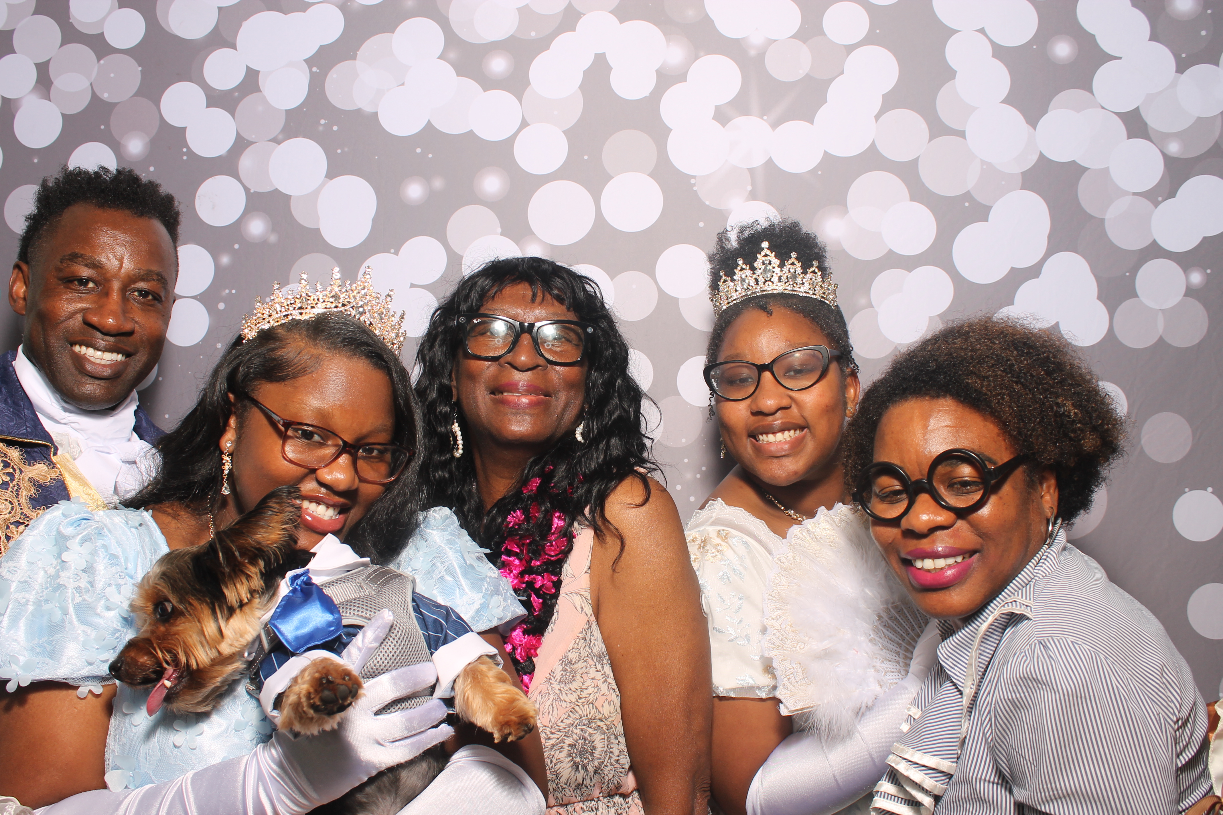 Graduation Celebration | View more photos from the event at gallery.photoboothcincy.com/u/PhotoBoothCincy/Graduation-Celebration