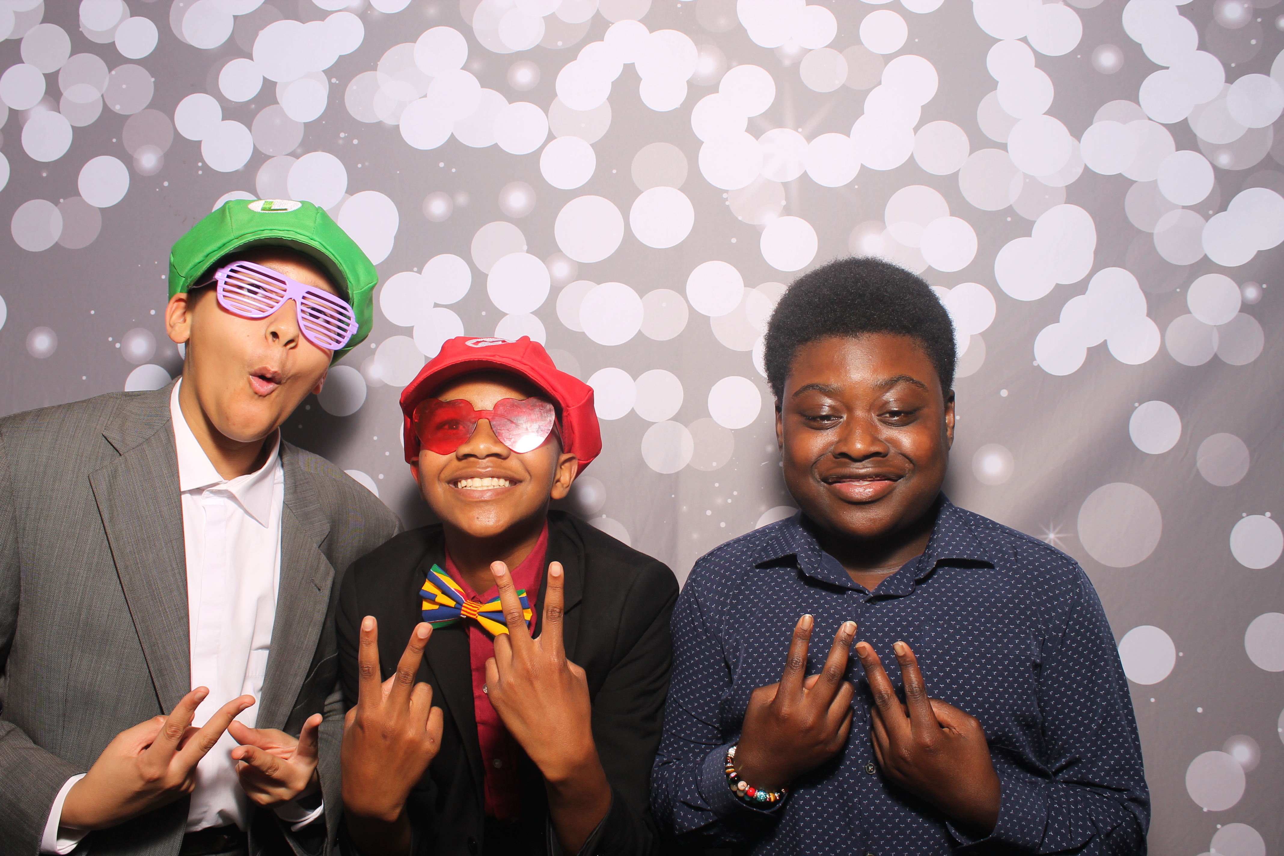Graduation Celebration | View more photos from the event at gallery.photoboothcincy.com/u/PhotoBoothCincy/Graduation-Celebration