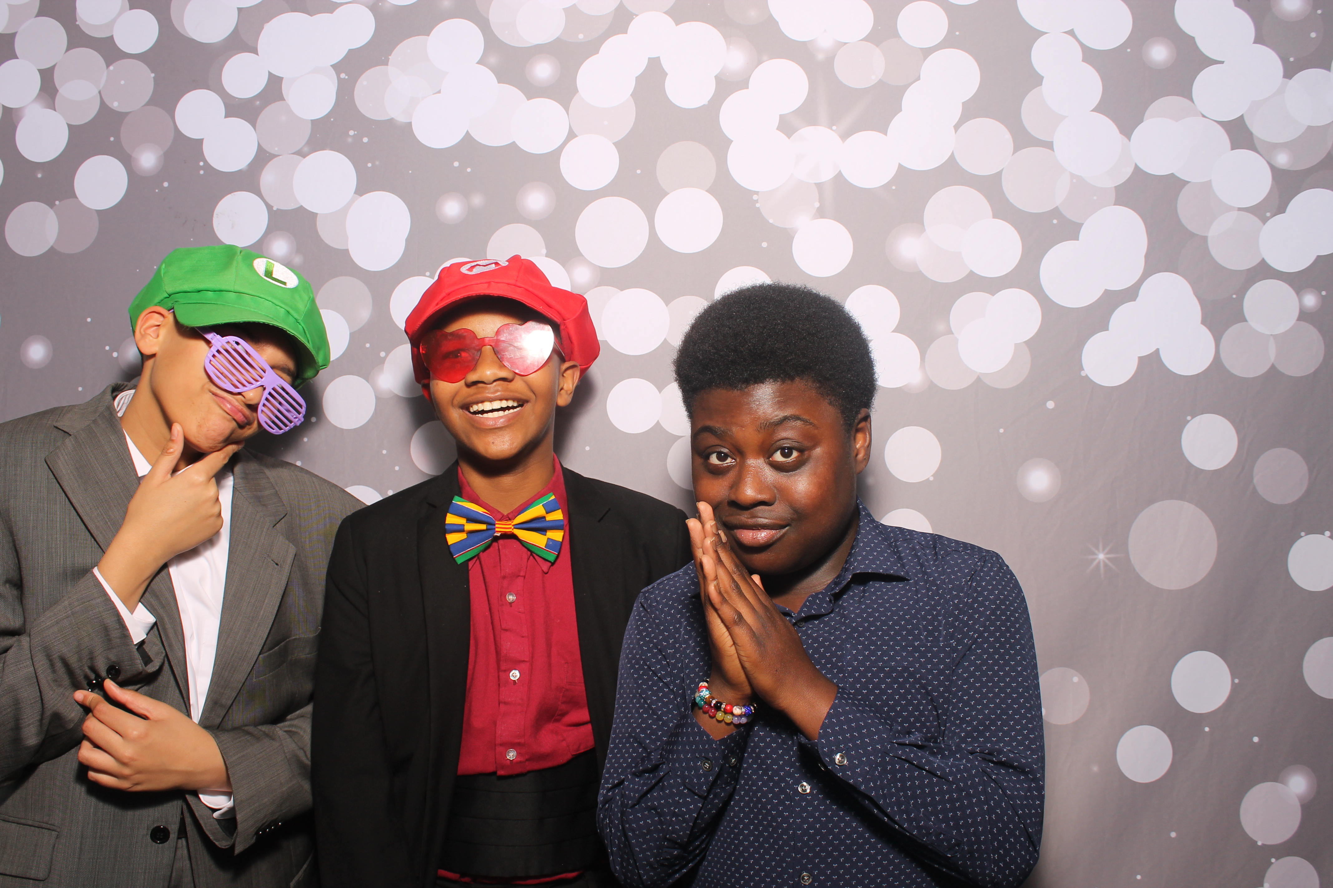 Graduation Celebration | View more photos from the event at gallery.photoboothcincy.com/u/PhotoBoothCincy/Graduation-Celebration