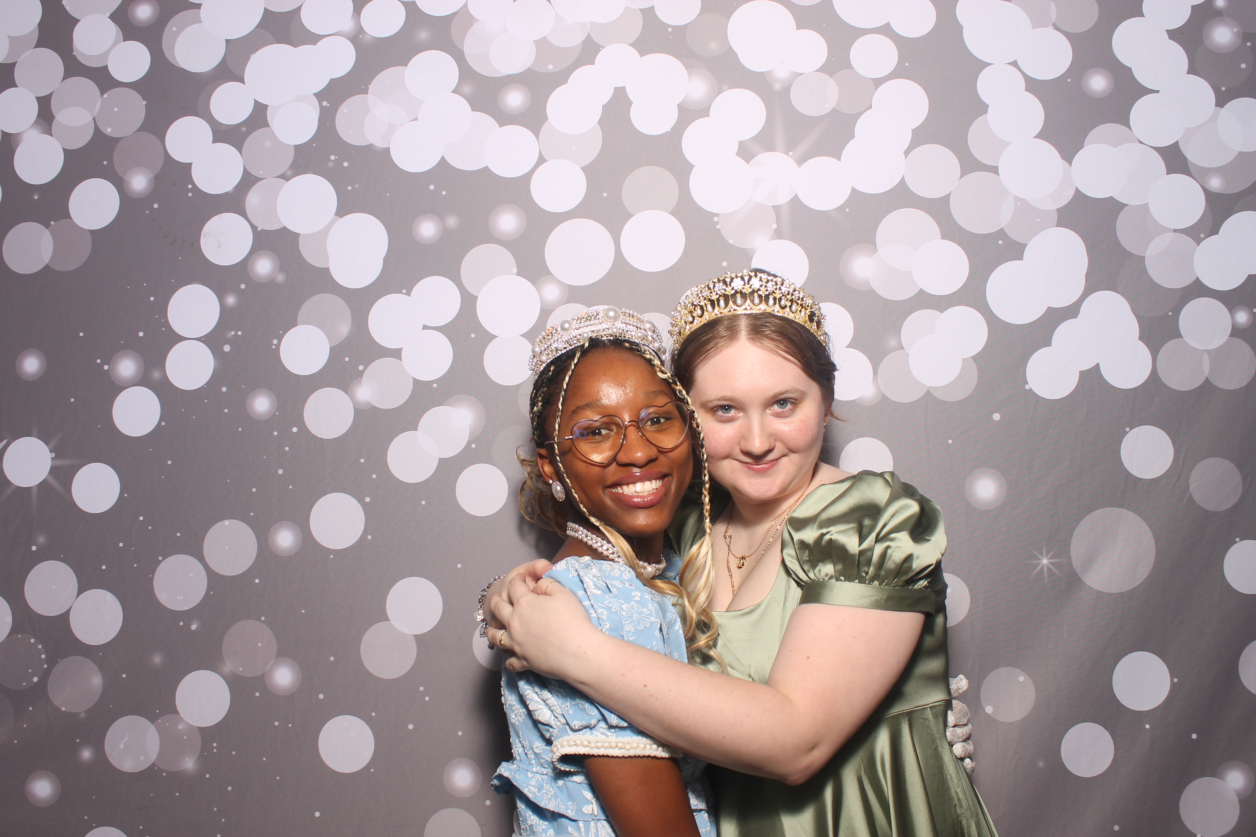 Graduation Celebration | View more photos from the event at gallery.photoboothcincy.com/u/PhotoBoothCincy/Graduation-Celebration