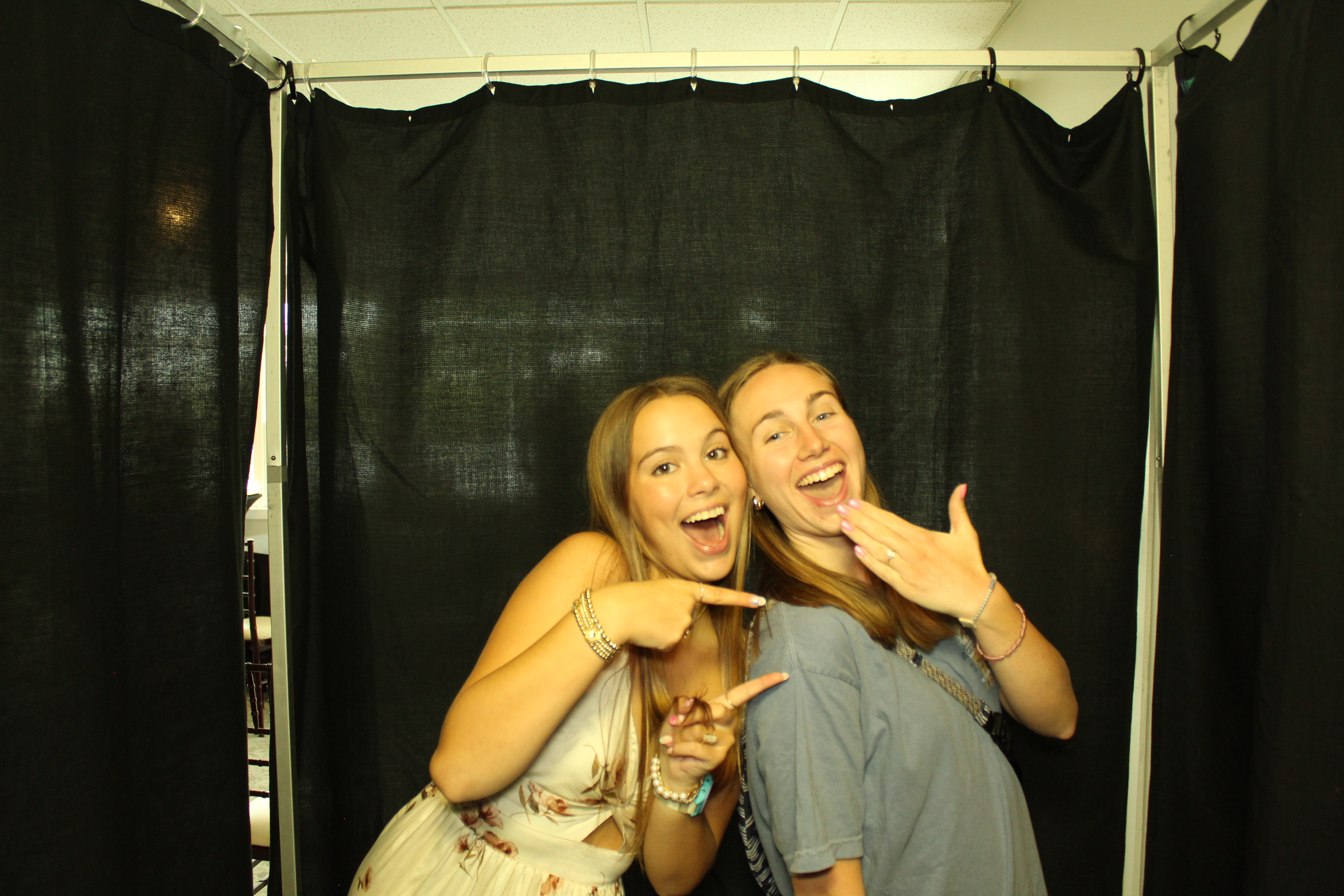 Graduation Party | View more photos from the event at gallery.photoboothcincy.com/u/PhotoBoothCincy/Graduation-Party