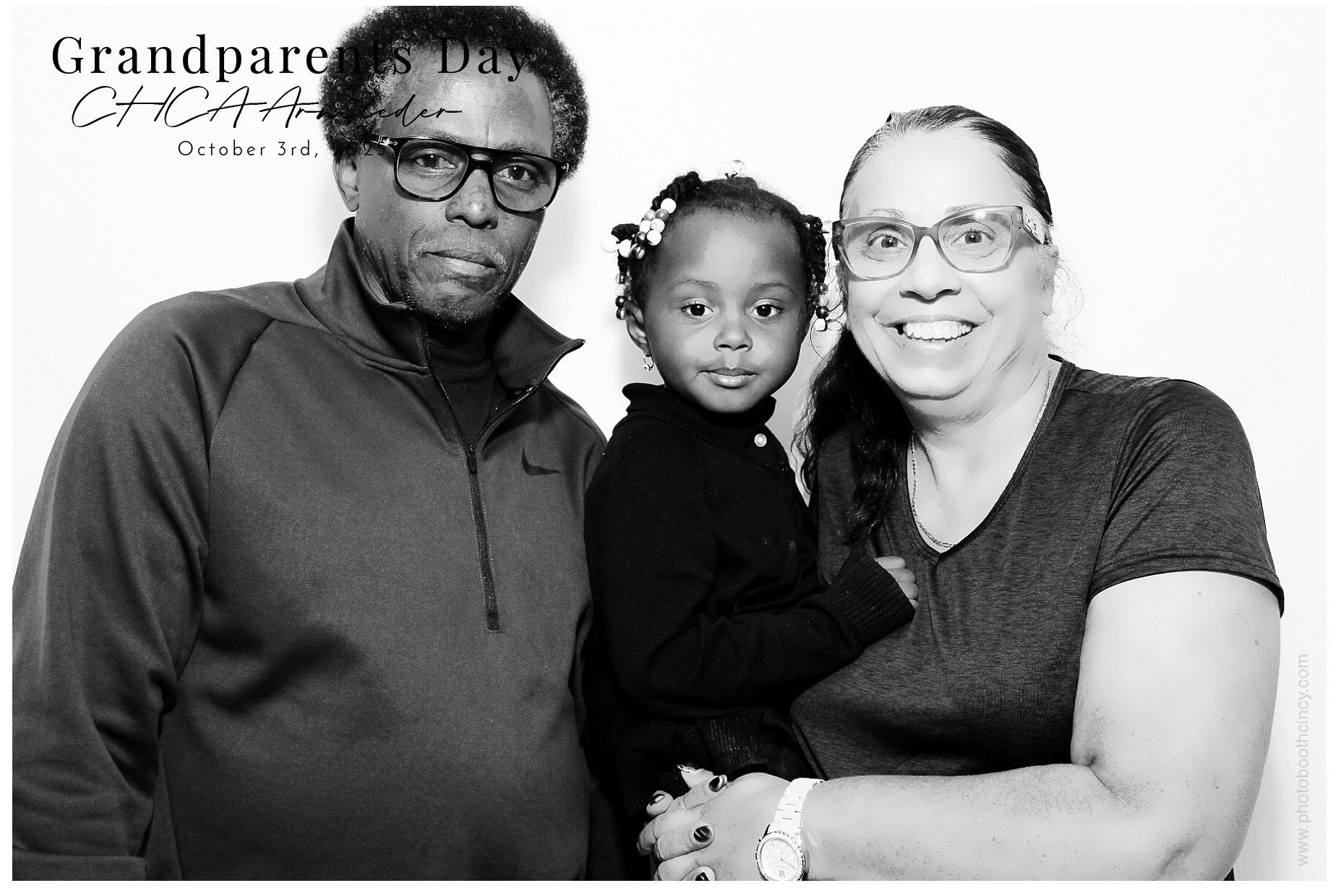 Grandparent's Day 2025! | View more photos from the event at gallery.photoboothcincy.com/u/PhotoBoothCincy/Grandparents-Day-2025