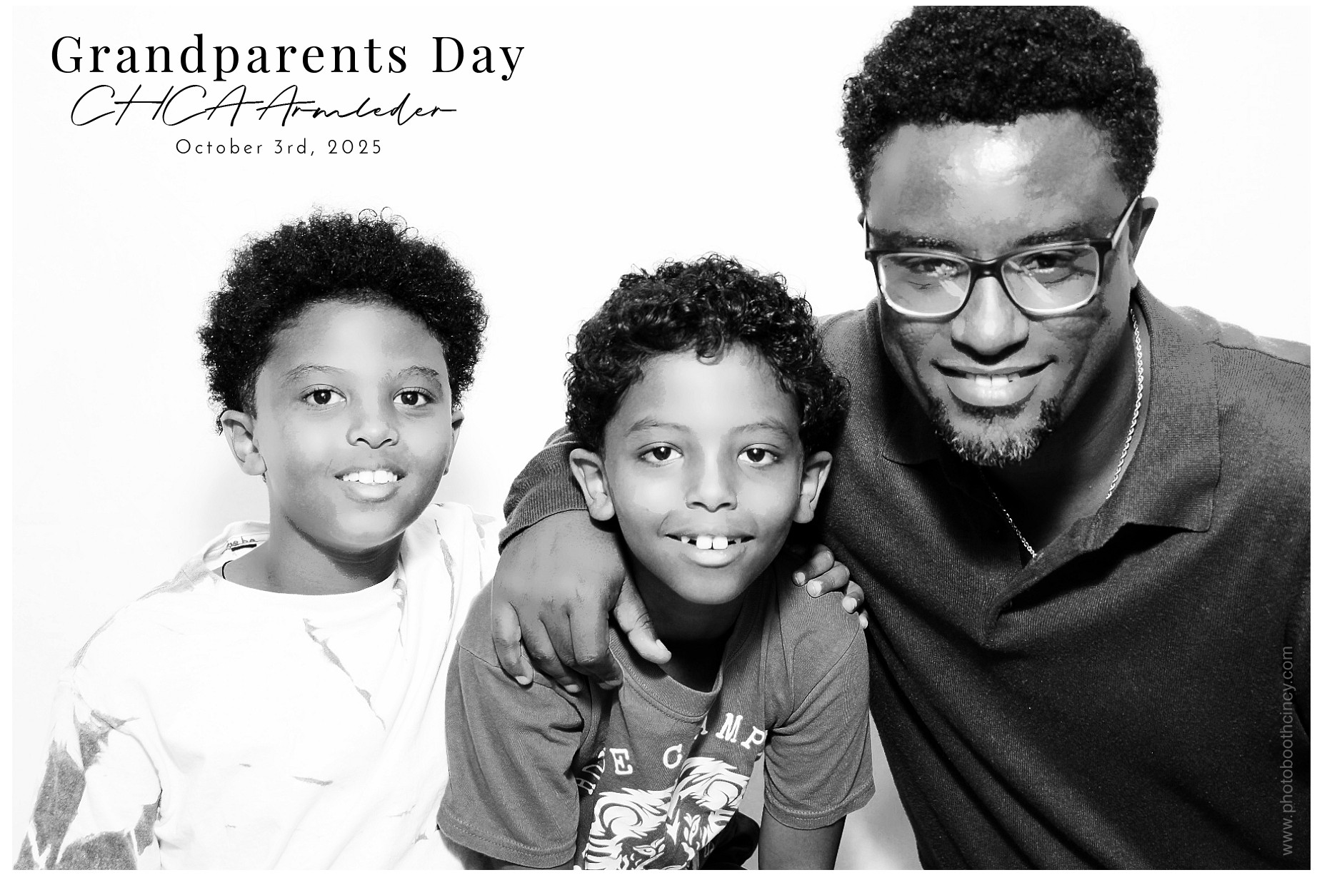 Grandparent's Day 2025! | View more photos from the event at gallery.photoboothcincy.com/u/PhotoBoothCincy/Grandparents-Day-2025