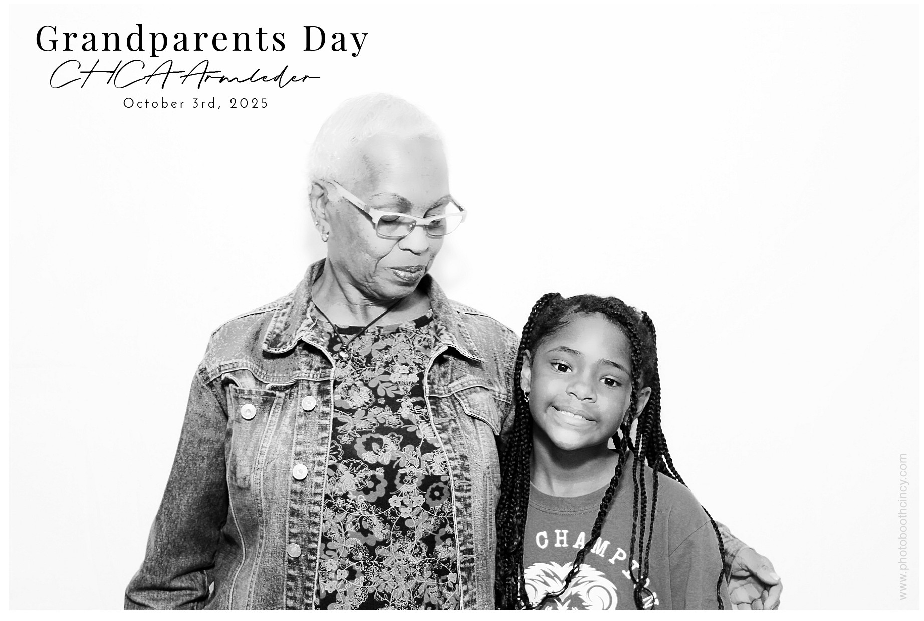 Grandparent's Day 2025! | View more photos from the event at gallery.photoboothcincy.com/u/PhotoBoothCincy/Grandparents-Day-2025