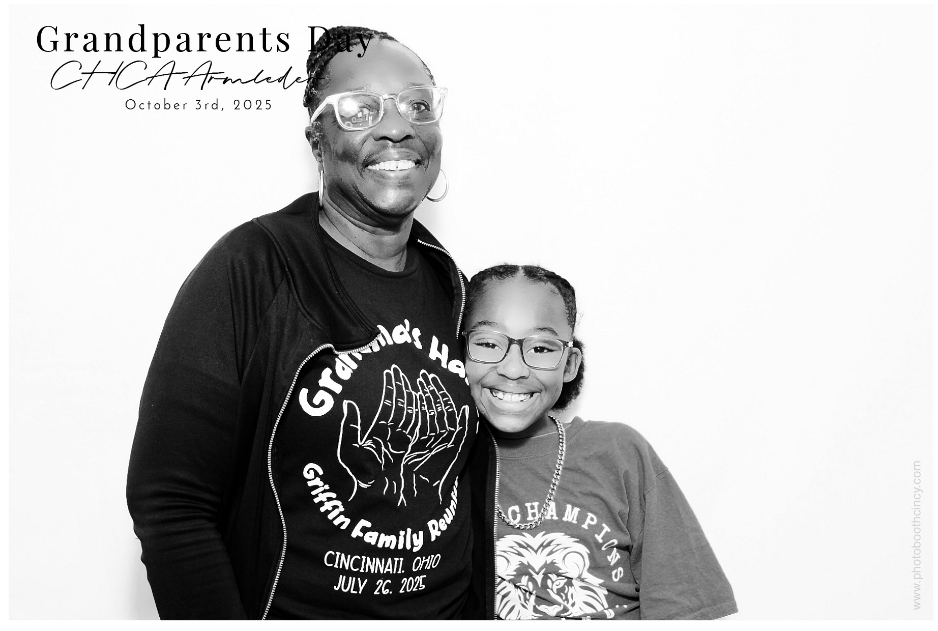 Grandparent's Day 2025! | View more photos from the event at gallery.photoboothcincy.com/u/PhotoBoothCincy/Grandparents-Day-2025