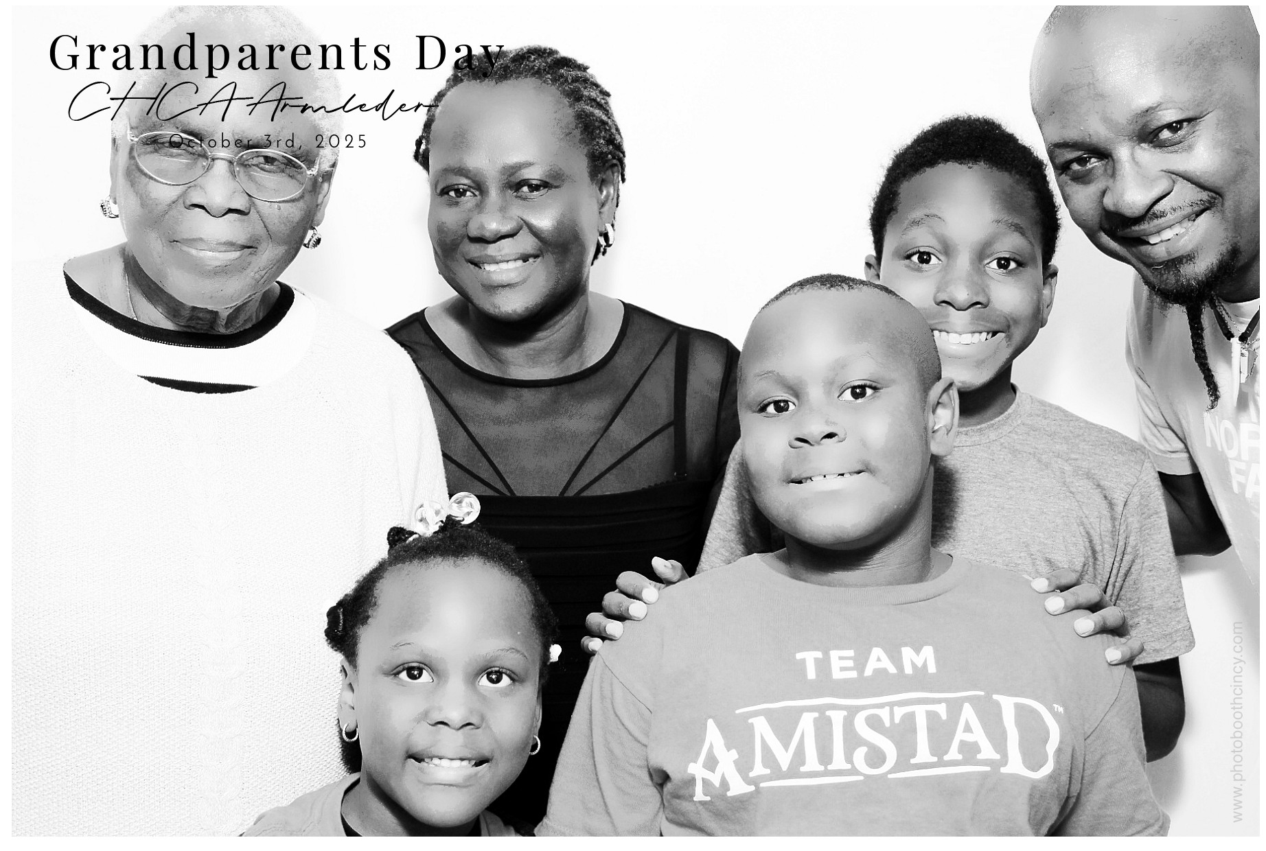Grandparent's Day 2025! | View more photos from the event at gallery.photoboothcincy.com/u/PhotoBoothCincy/Grandparents-Day-2025