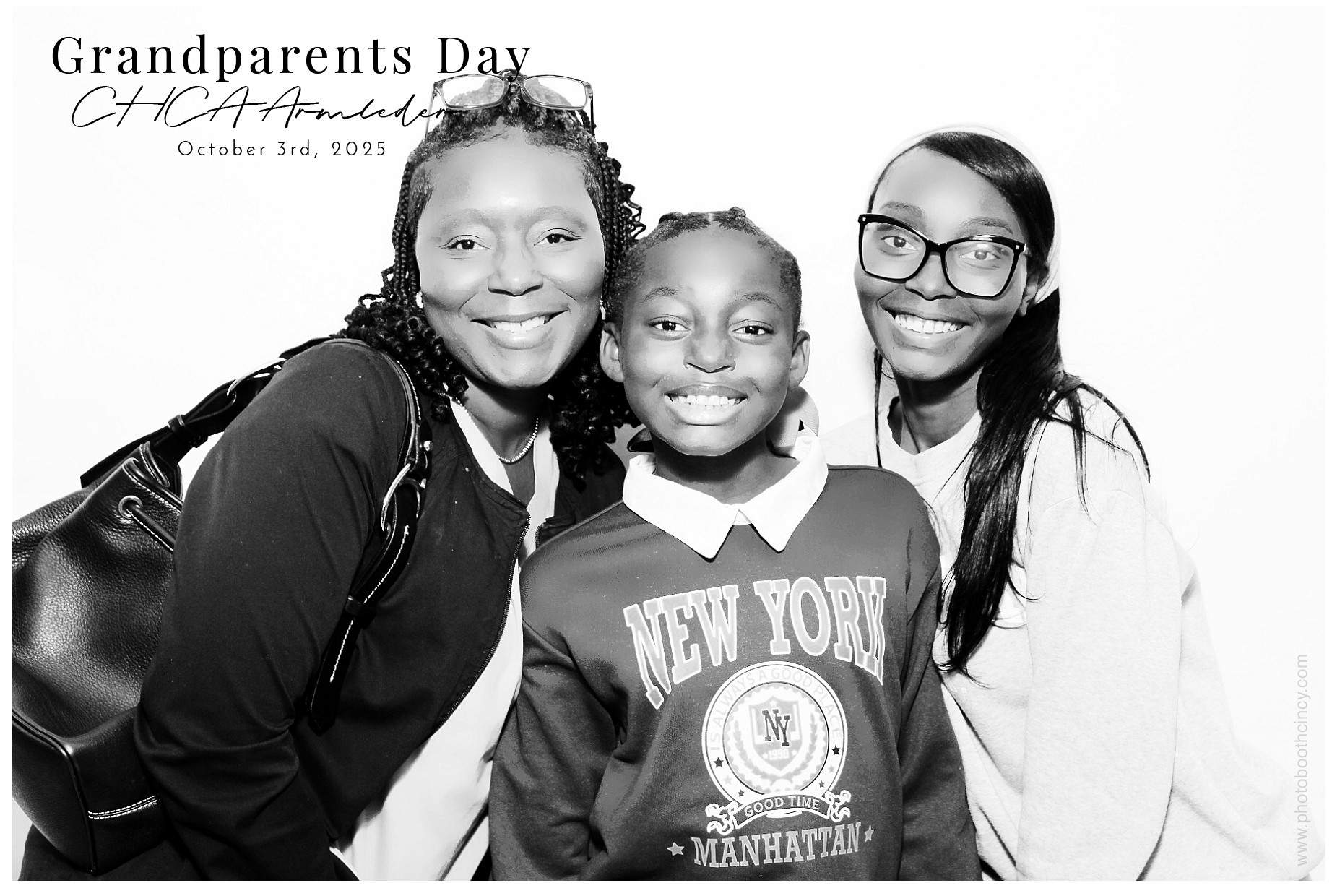 Grandparent's Day 2025! | View more photos from the event at gallery.photoboothcincy.com/u/PhotoBoothCincy/Grandparents-Day-2025